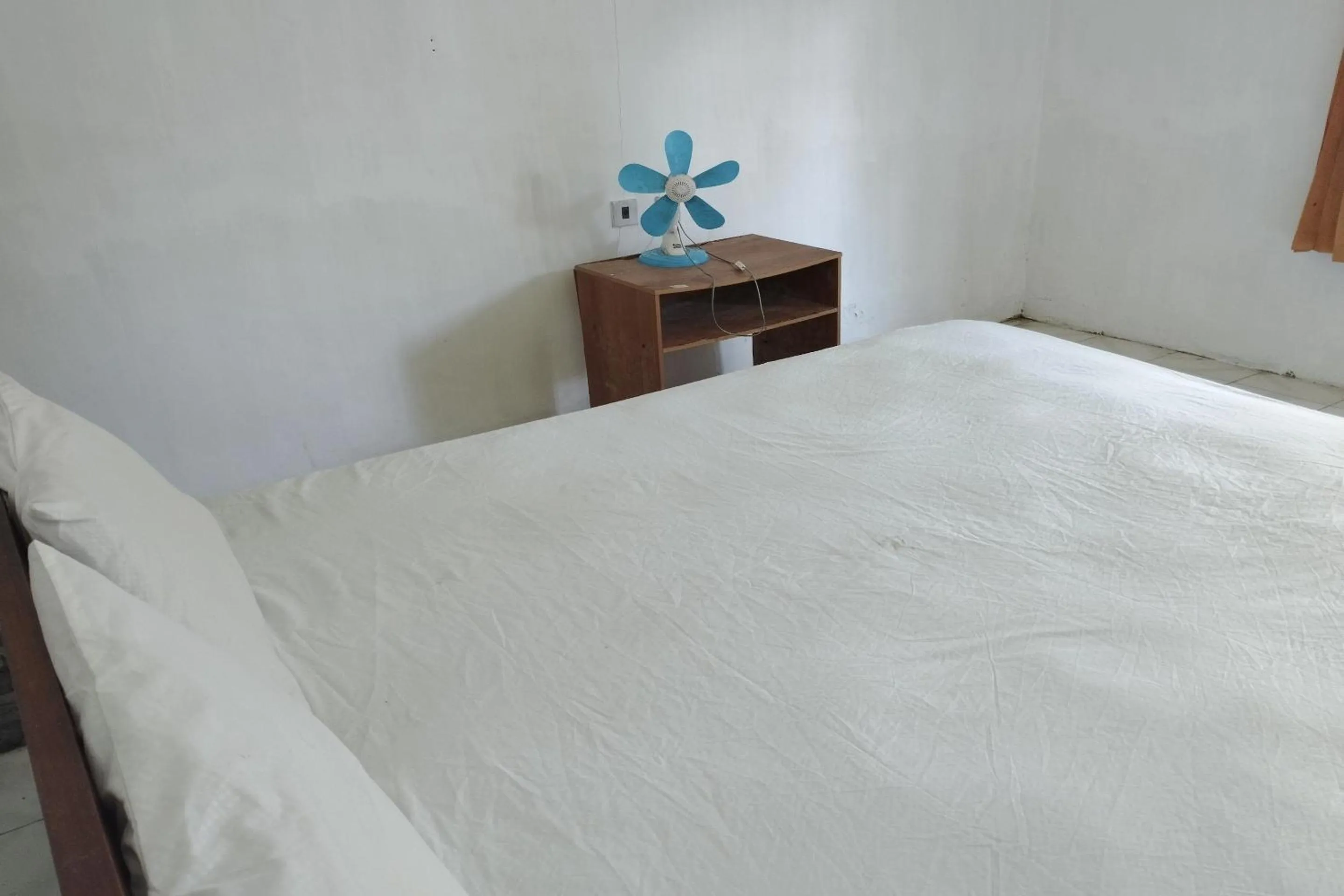 Bedroom, Bed in Hotel O Madame Guesthouse