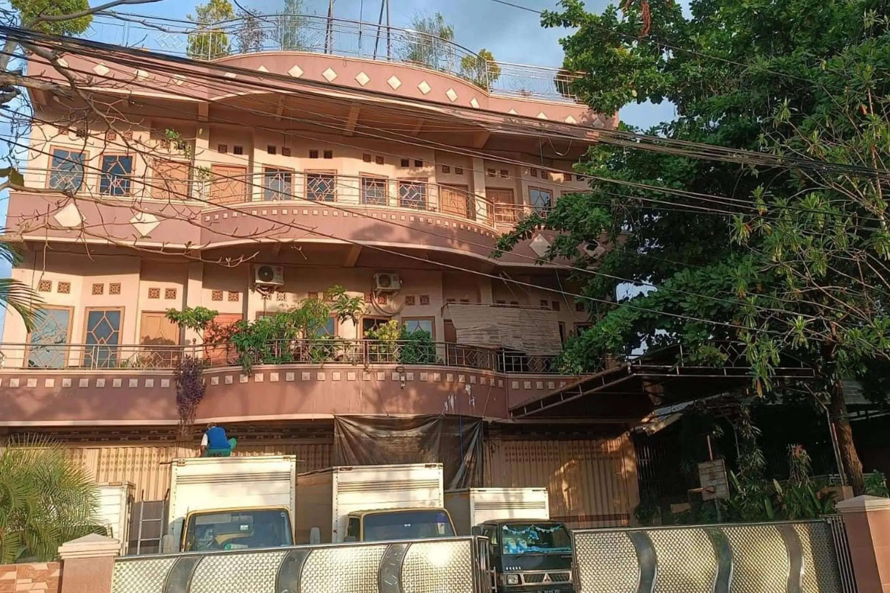 Hotel O Rafira Losmen NearYani Heahlerr Hotel O Rafira Losmen NearYani Heahlerr