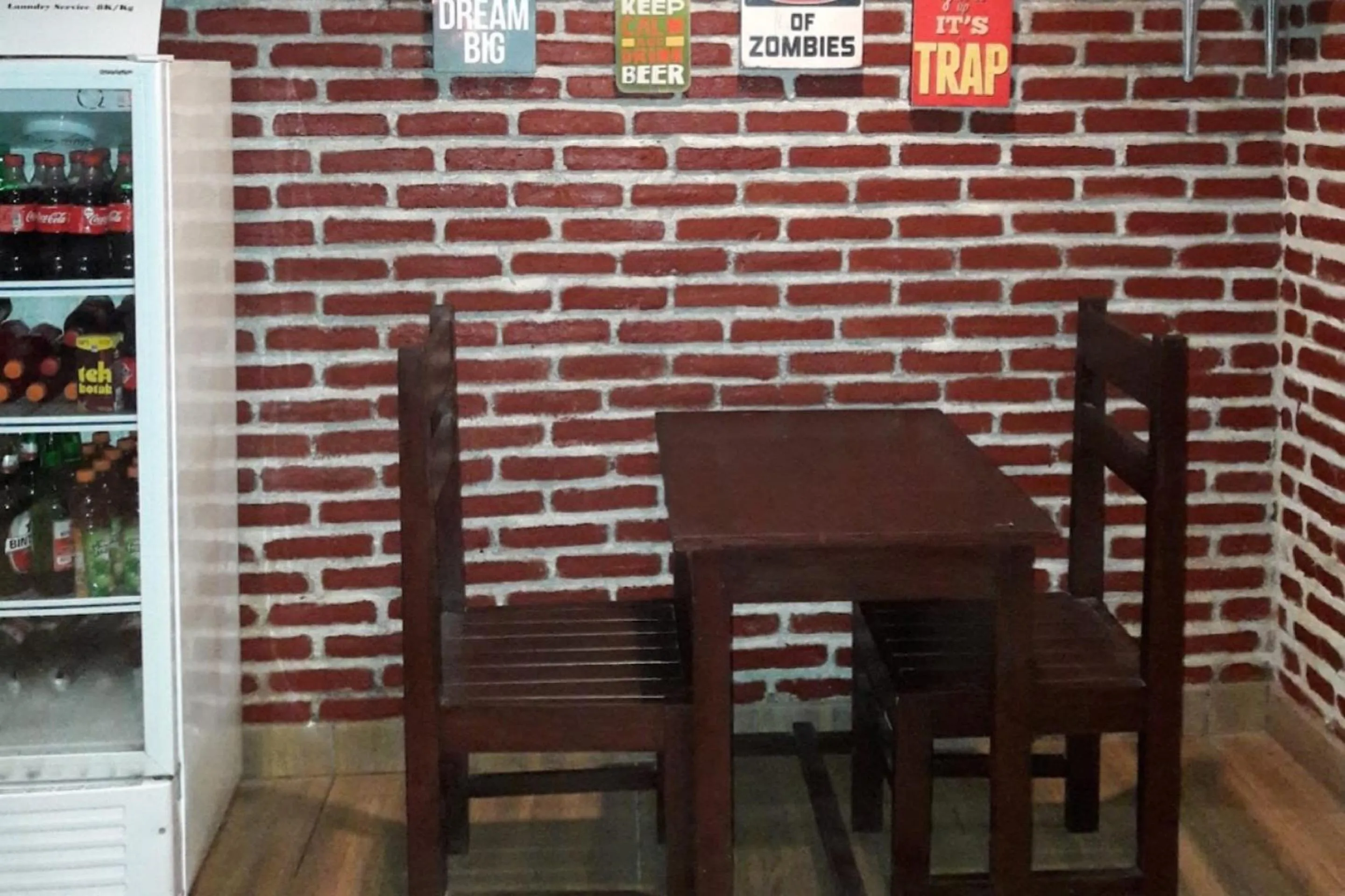 Lobby or reception in OYO 93757 Rasya Homestay Near SD Negeri 6 Mataram