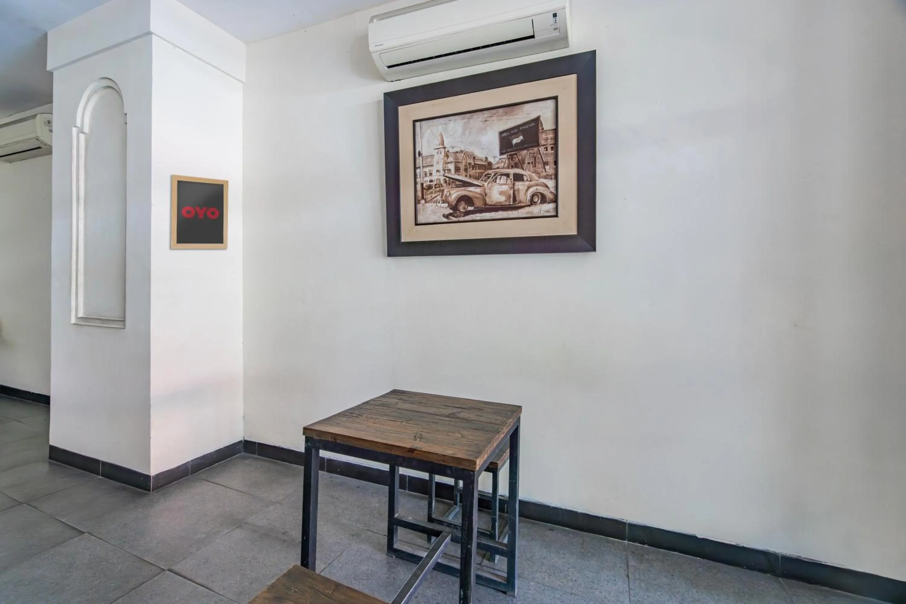 Lobby or reception in Hotel O Ita Homestay Syariah