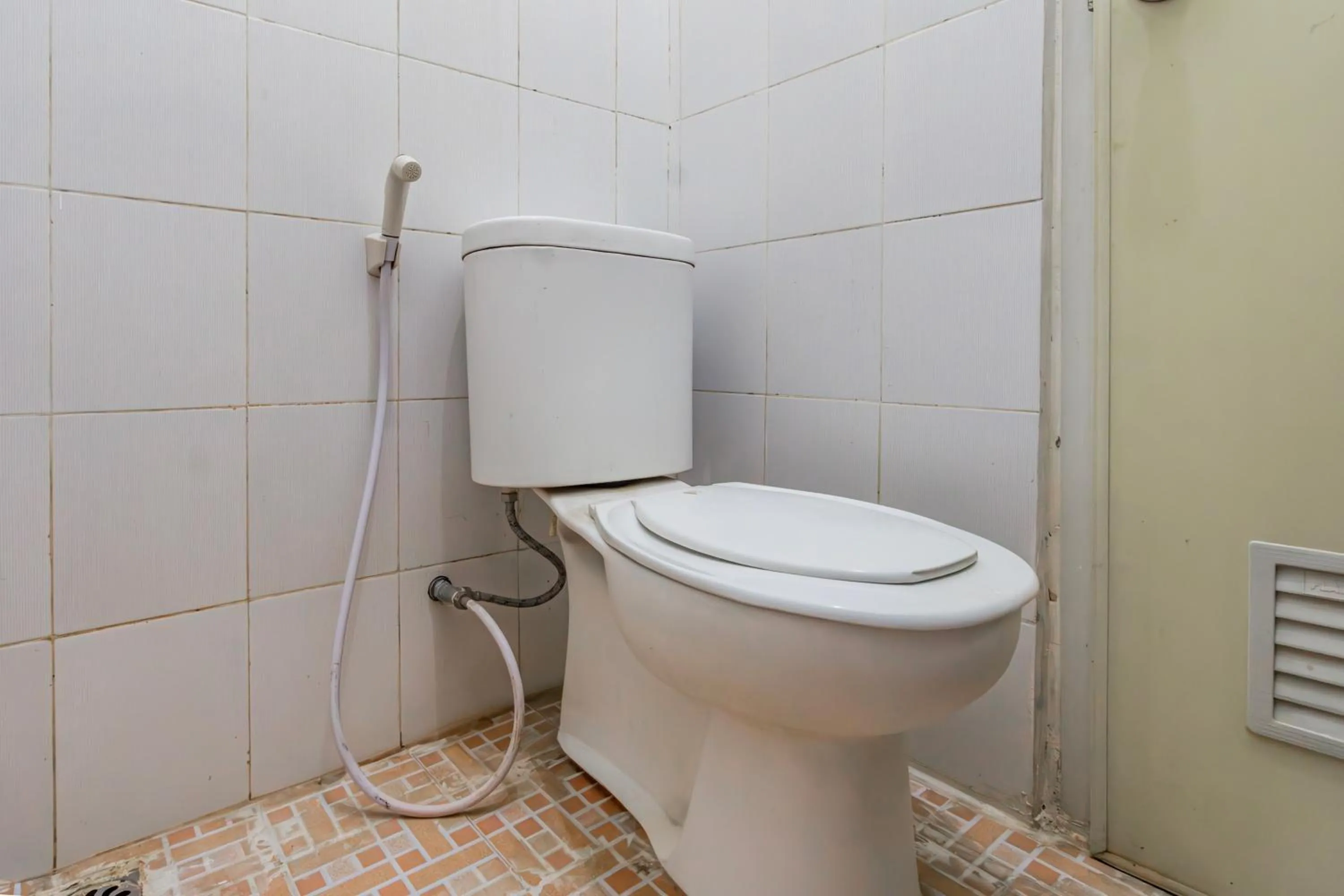 Bathroom in Hotel O Ita Homestay Syariah