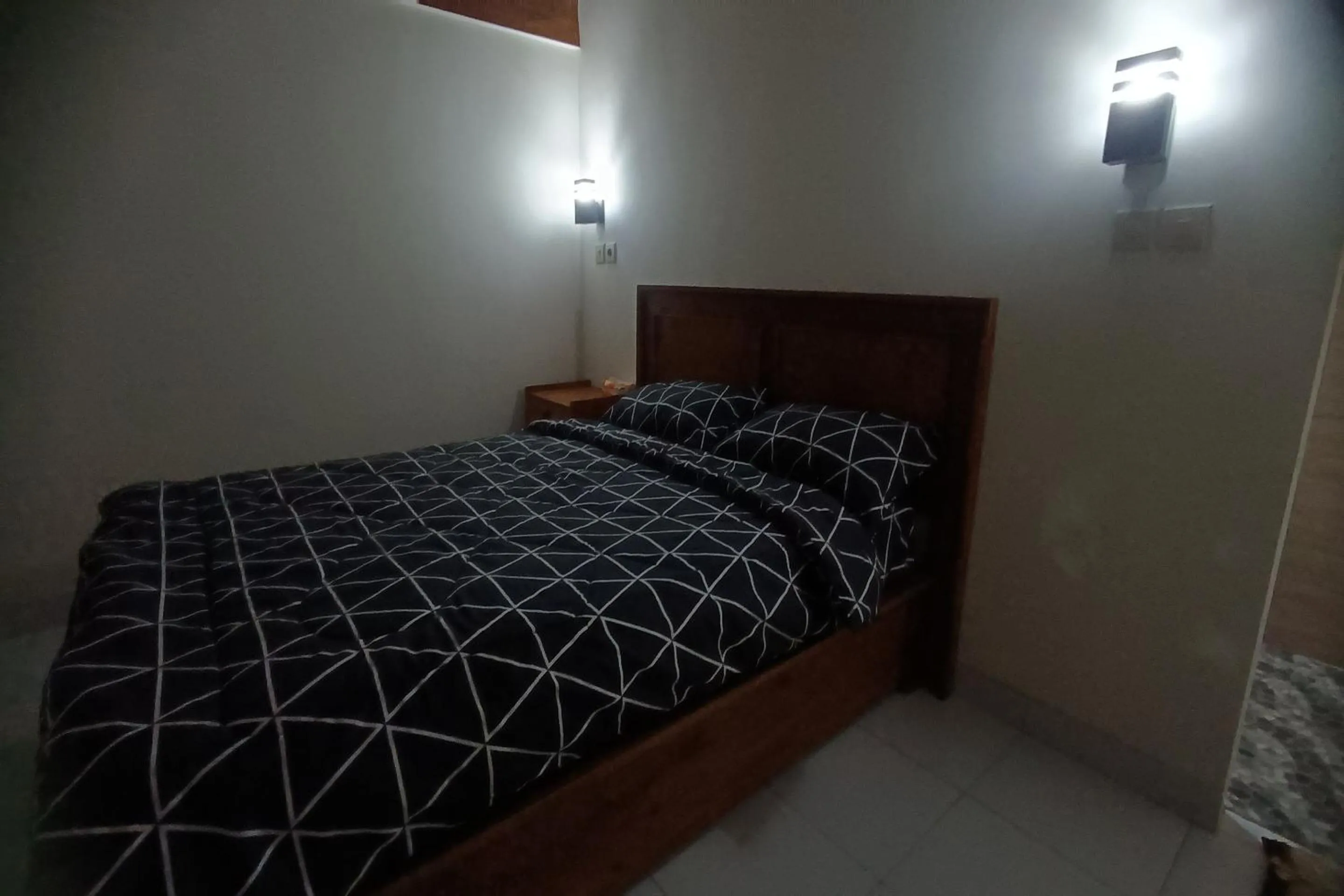 Bedroom, Bed in OYO 93766 Bunga Homestay Near Taman Lembah