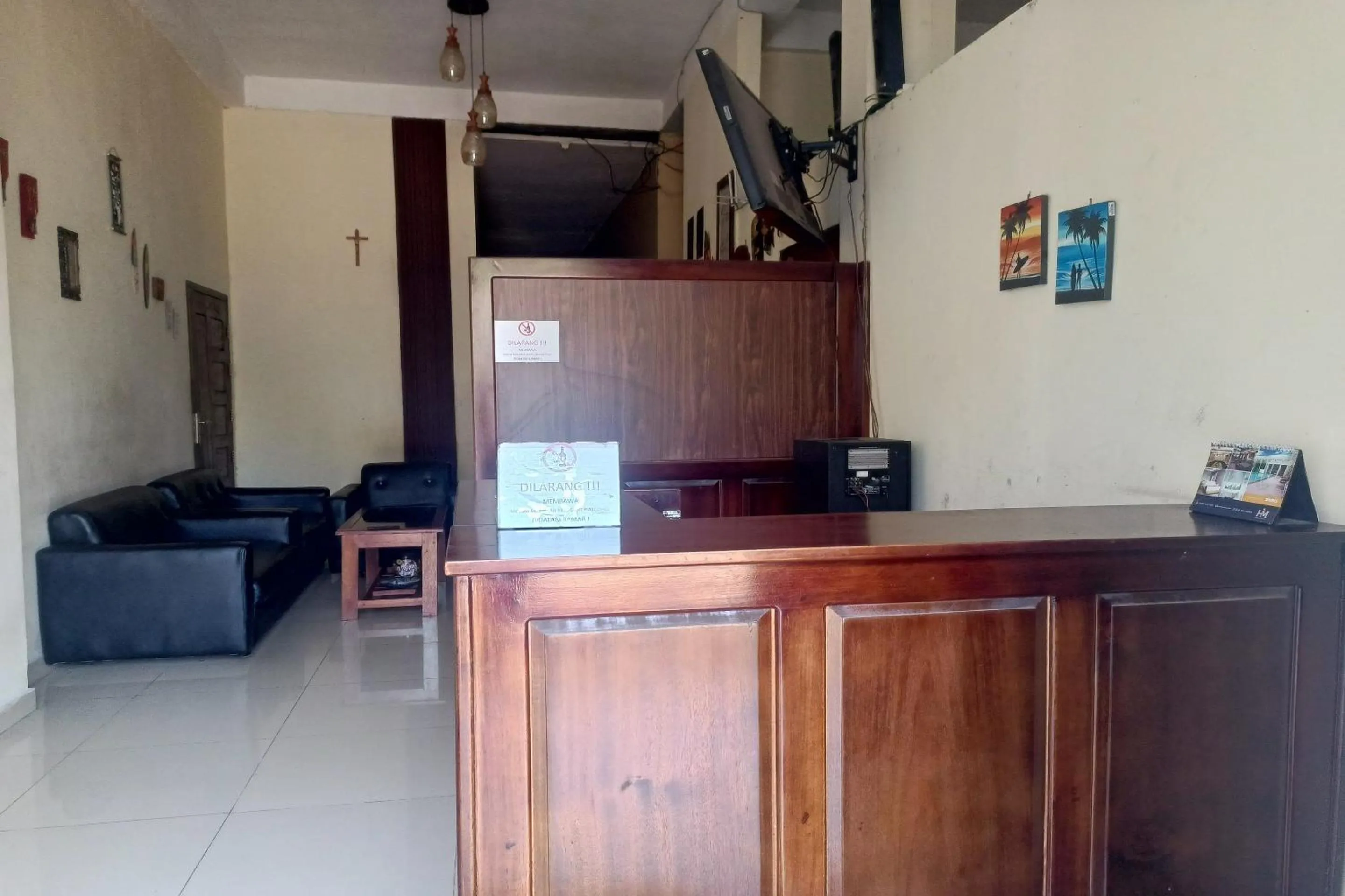 Lobby or reception in OYO 93774 Khaira Kos Dan PenginapanNearYani Heahlerr
