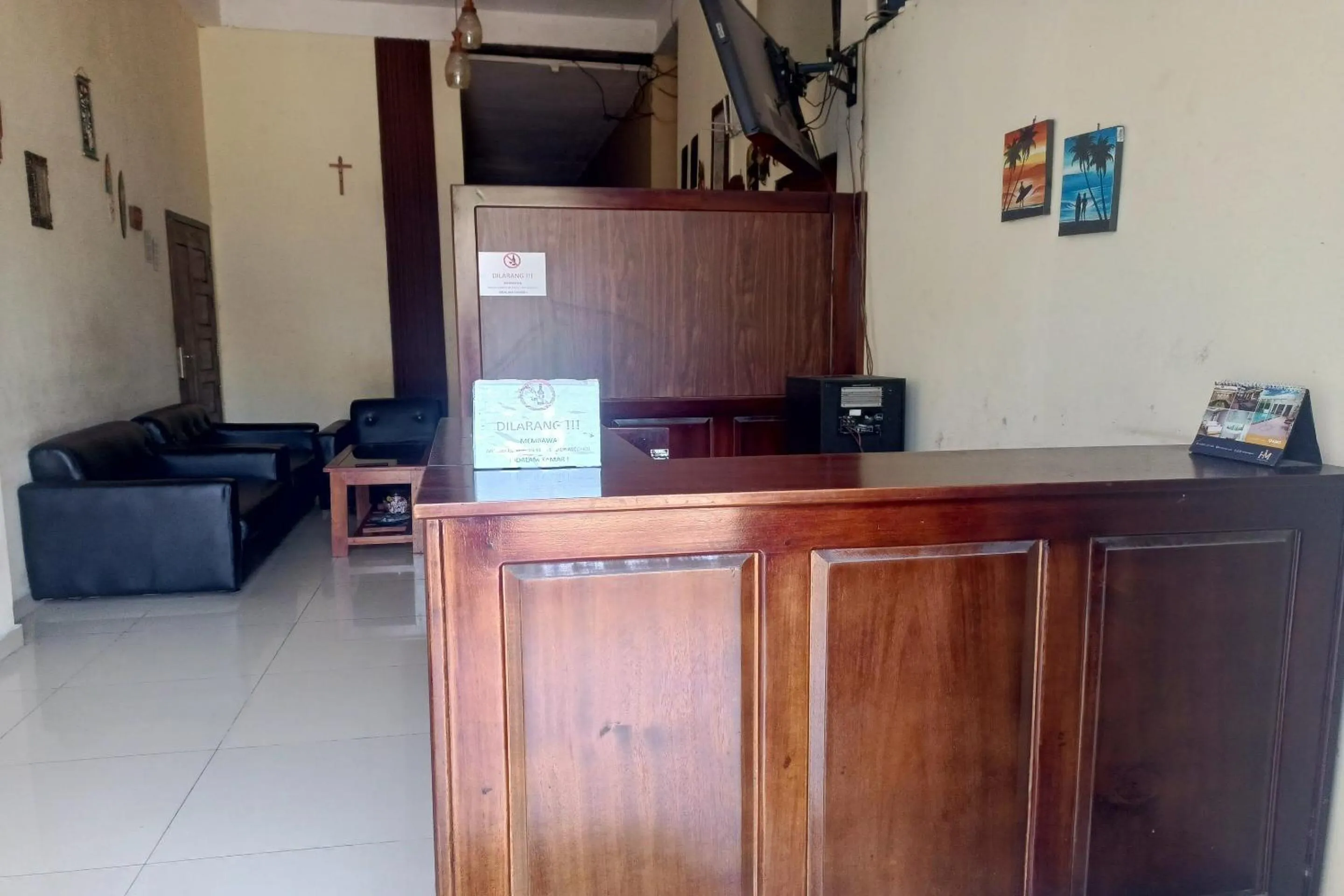 Lobby or reception in OYO 93774 Khaira Kos Dan PenginapanNearYani Heahlerr
