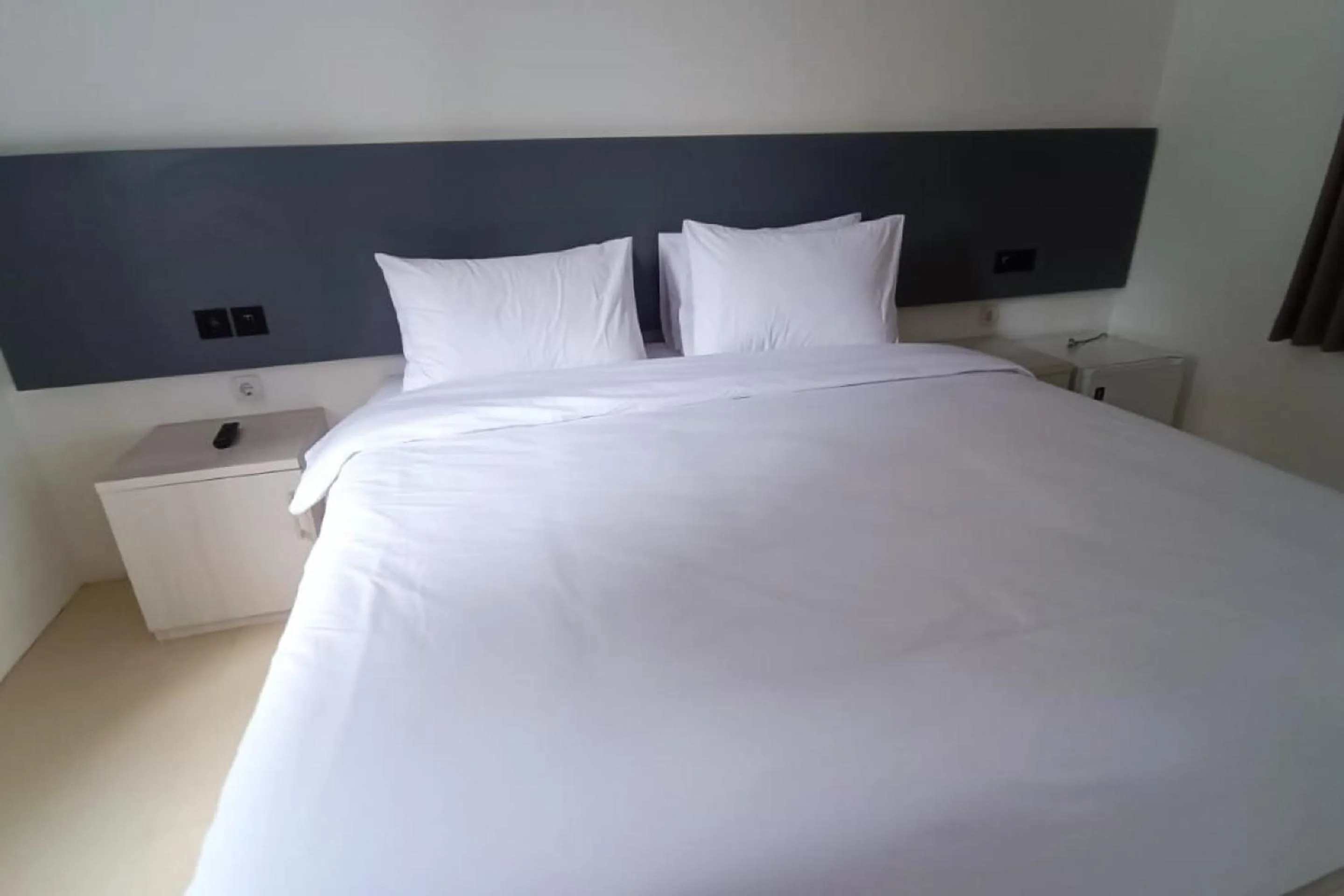 Bedroom, Bed in Hotel O Bumi Tenang Homestay