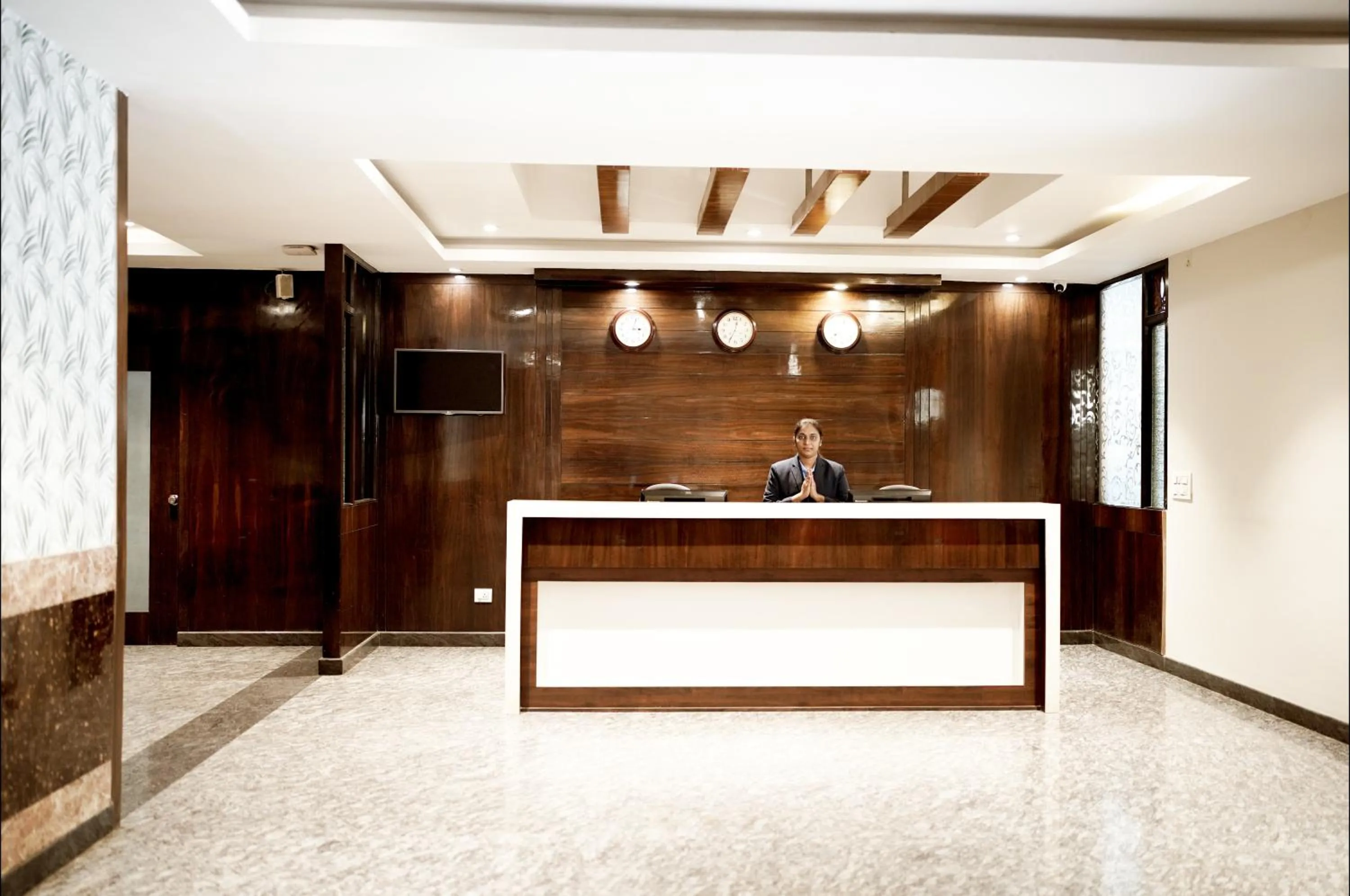 Lobby or reception in Hotel Vista Suites, Bangalore