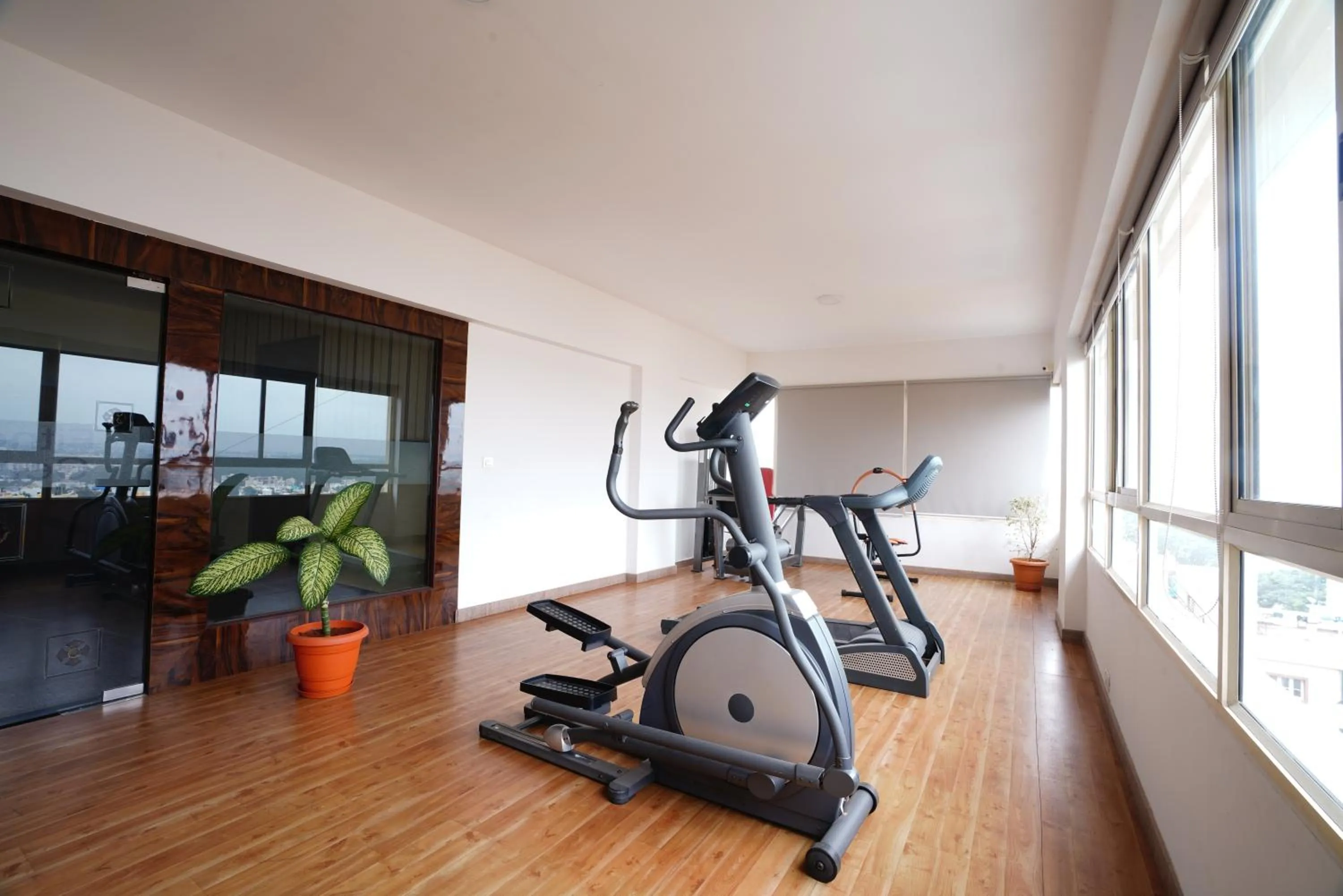 Fitness centre/facilities in Hotel Vista Suites, Bangalore