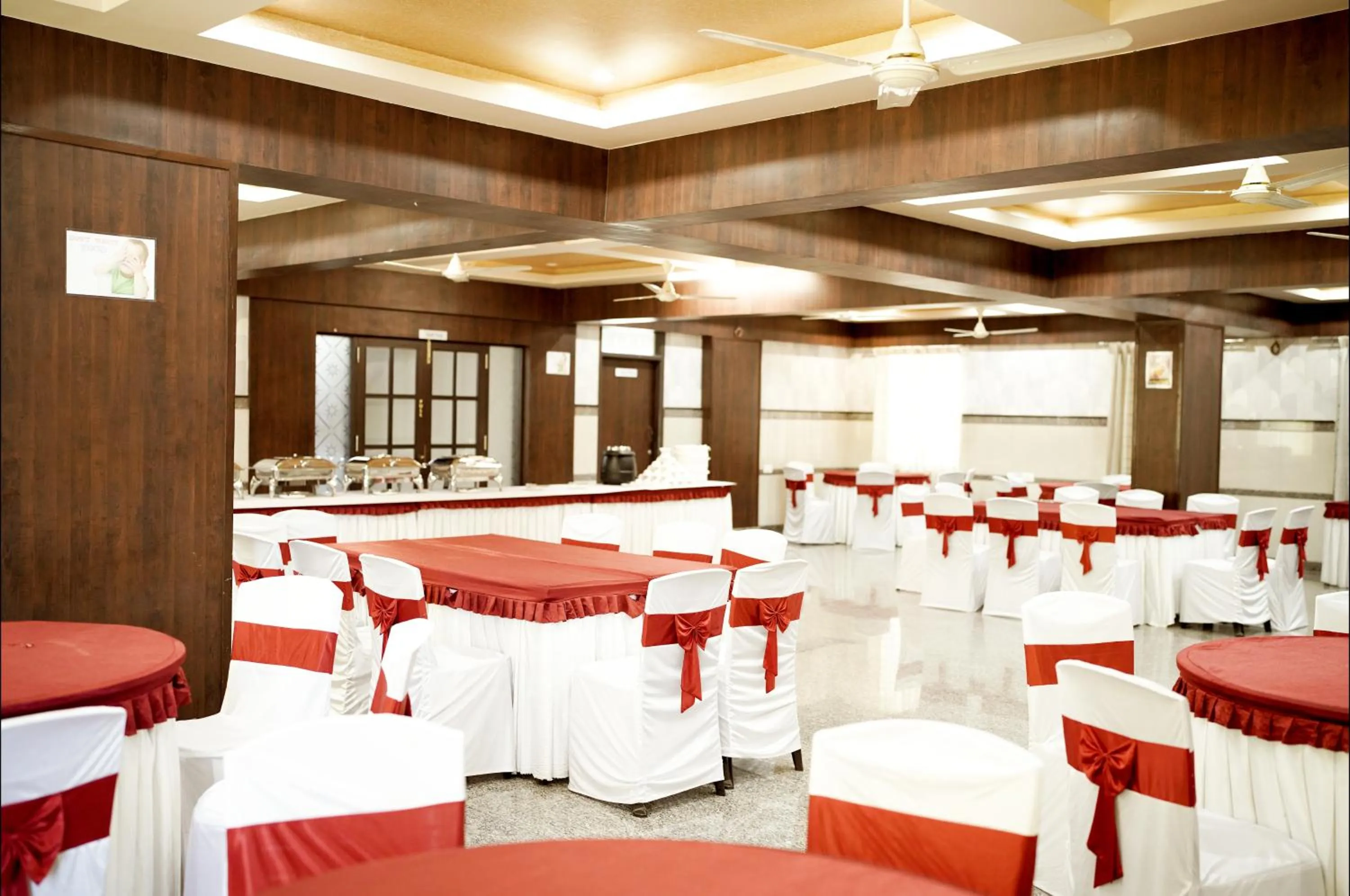 Business facilities in Hotel Vista Suites, Bangalore