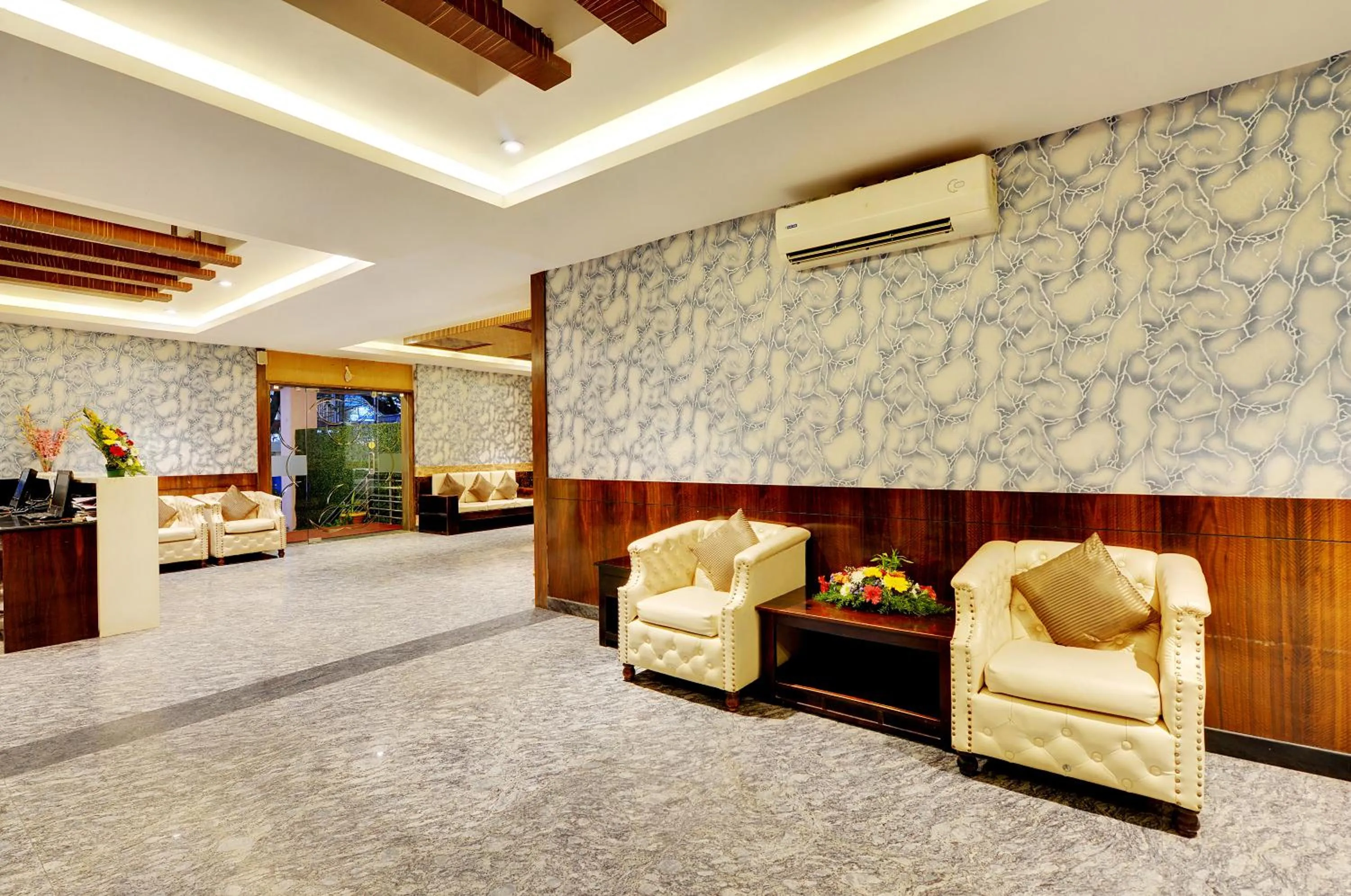 Seating area in Hotel Vista Suites, Bangalore