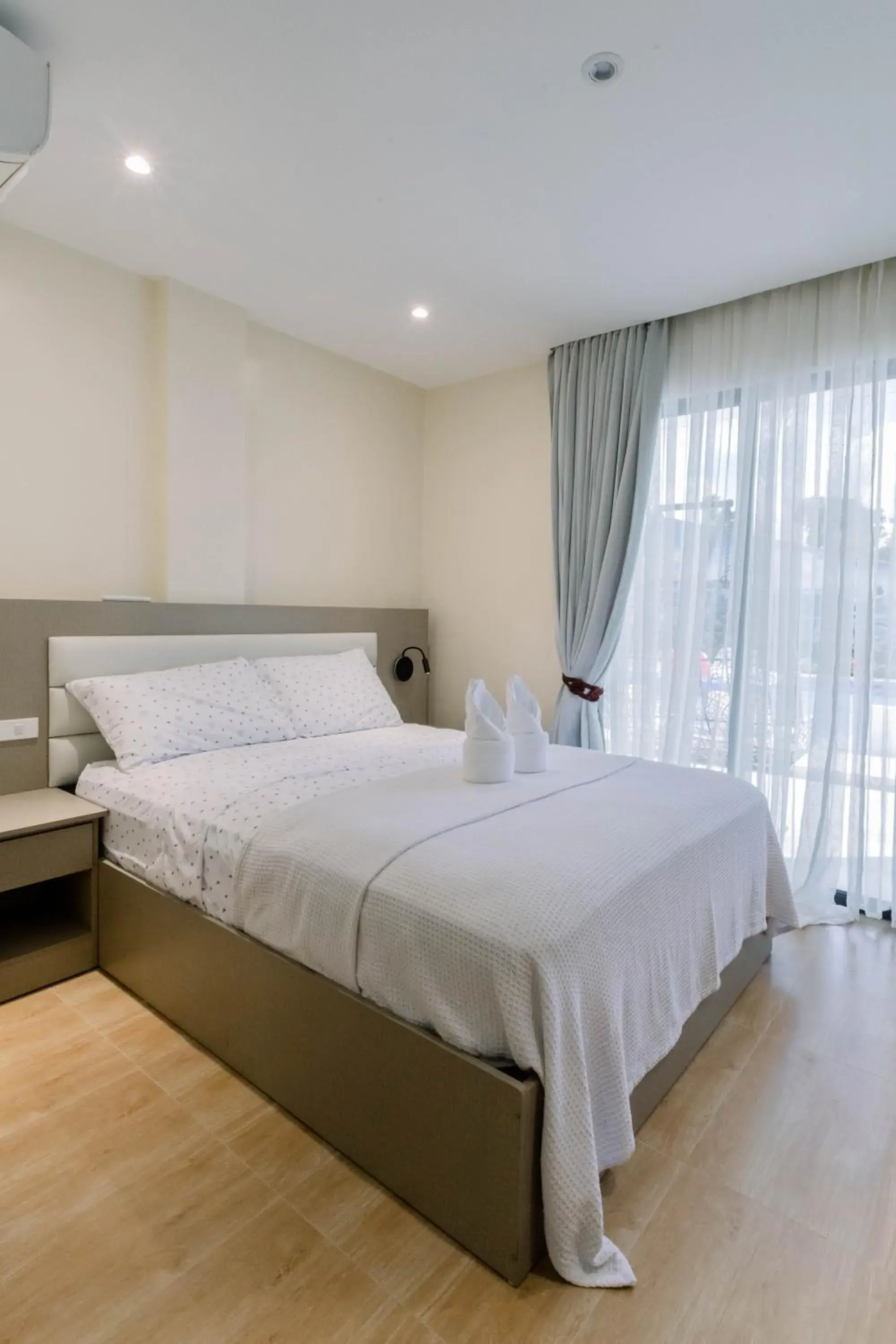 Bed in Sonrisa Resort De Playa by Hiverooms Bed in Sonrisa Resort De Playa by Hiverooms