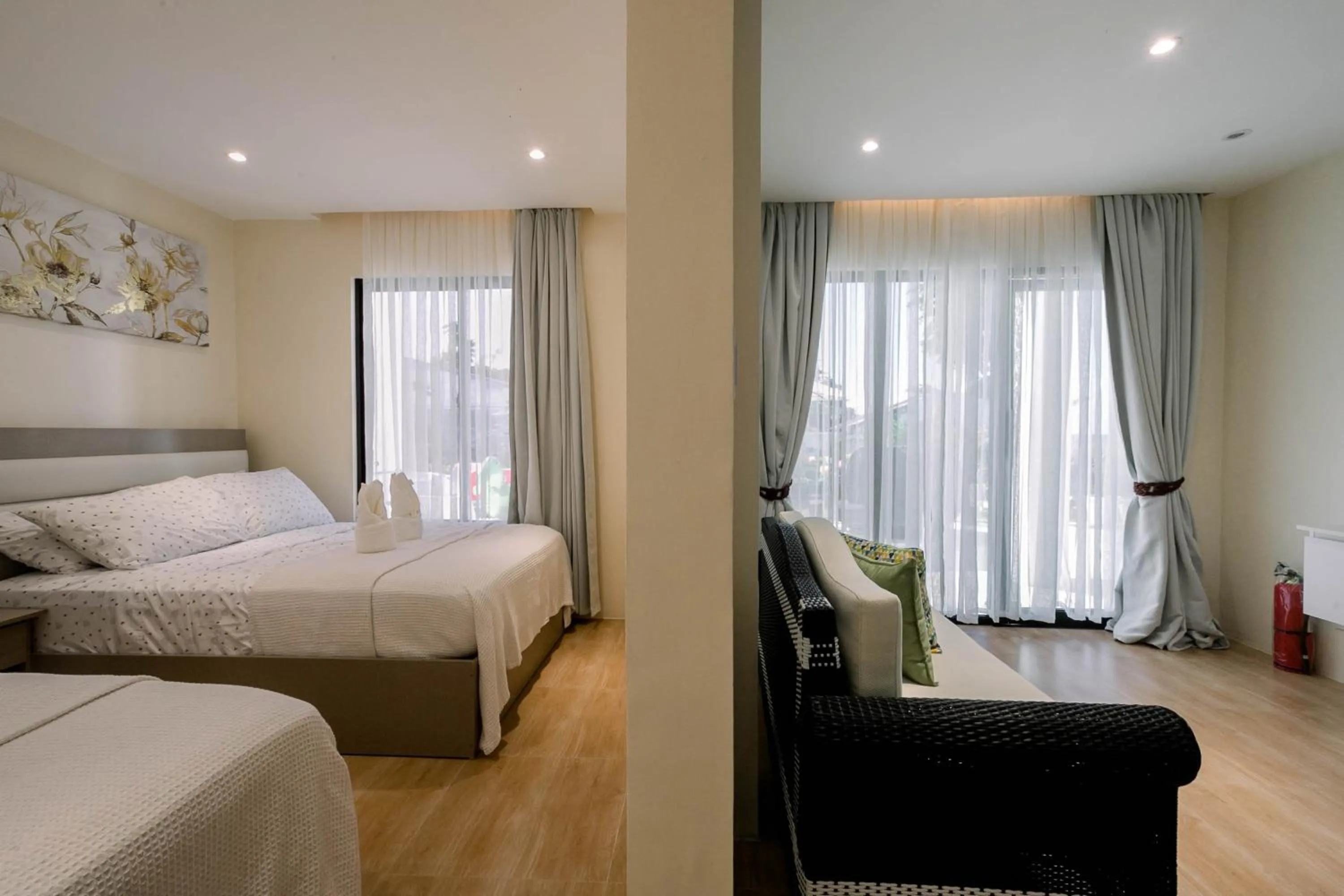 Bed in Sonrisa Resort De Playa by Hiverooms