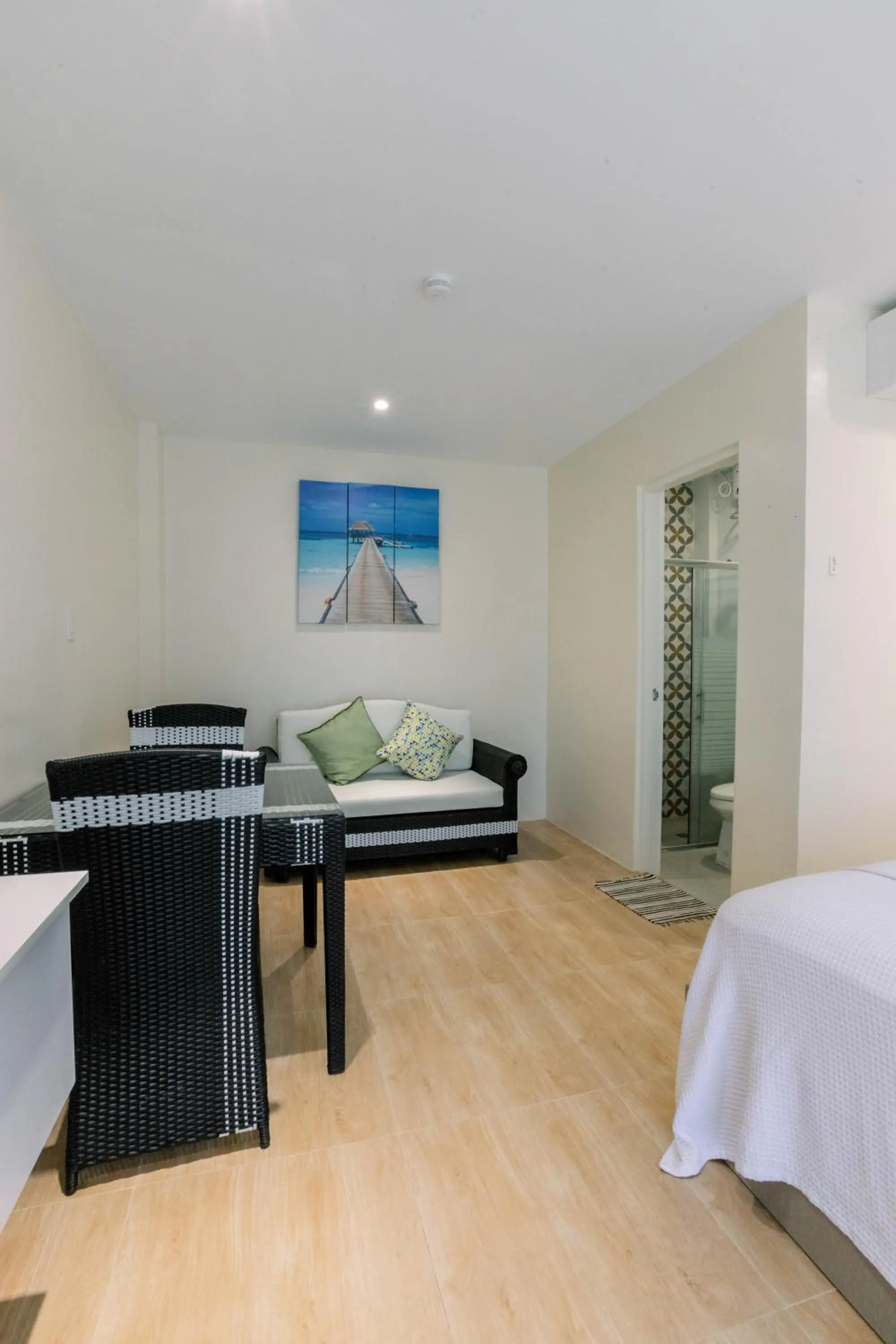 Bed in Sonrisa Resort De Playa by Hiverooms