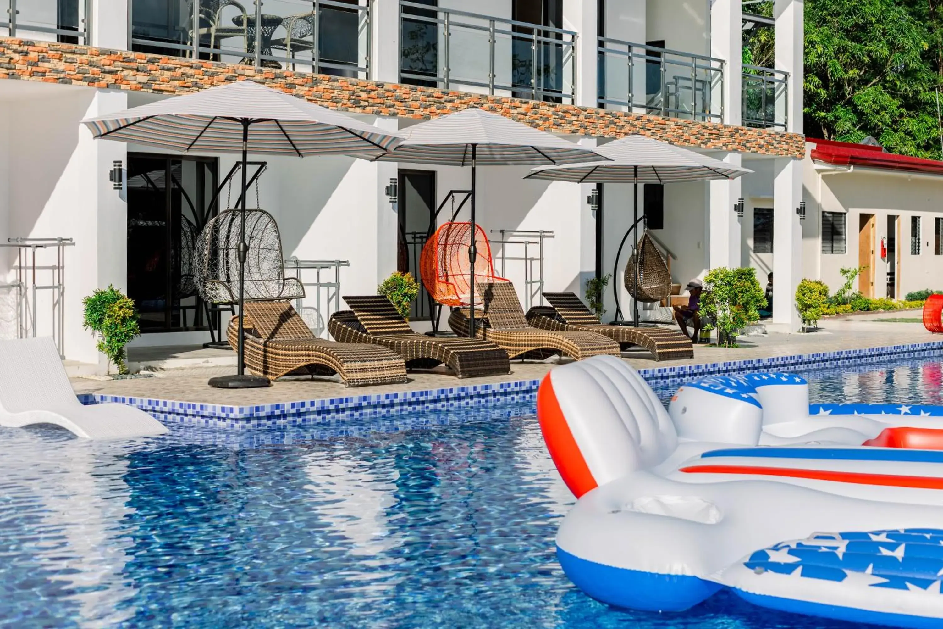 Property building in Sonrisa Resort De Playa by Hiverooms Property building in Sonrisa Resort De Playa by Hiverooms