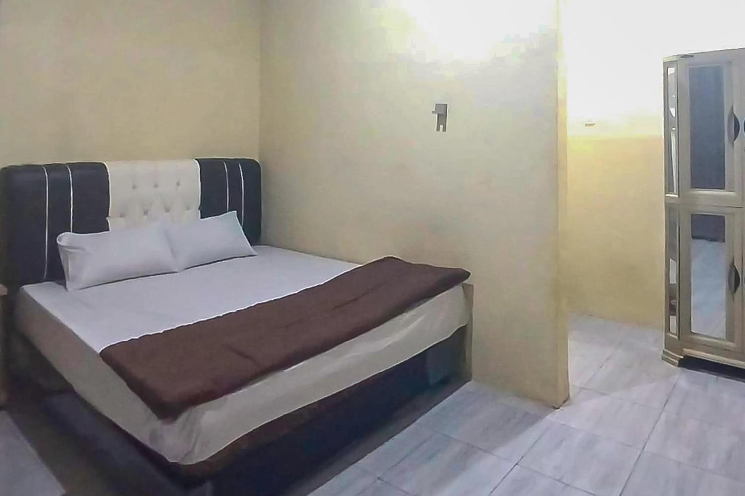 Ayna Syariah Mitra RedDoorz Indramayu