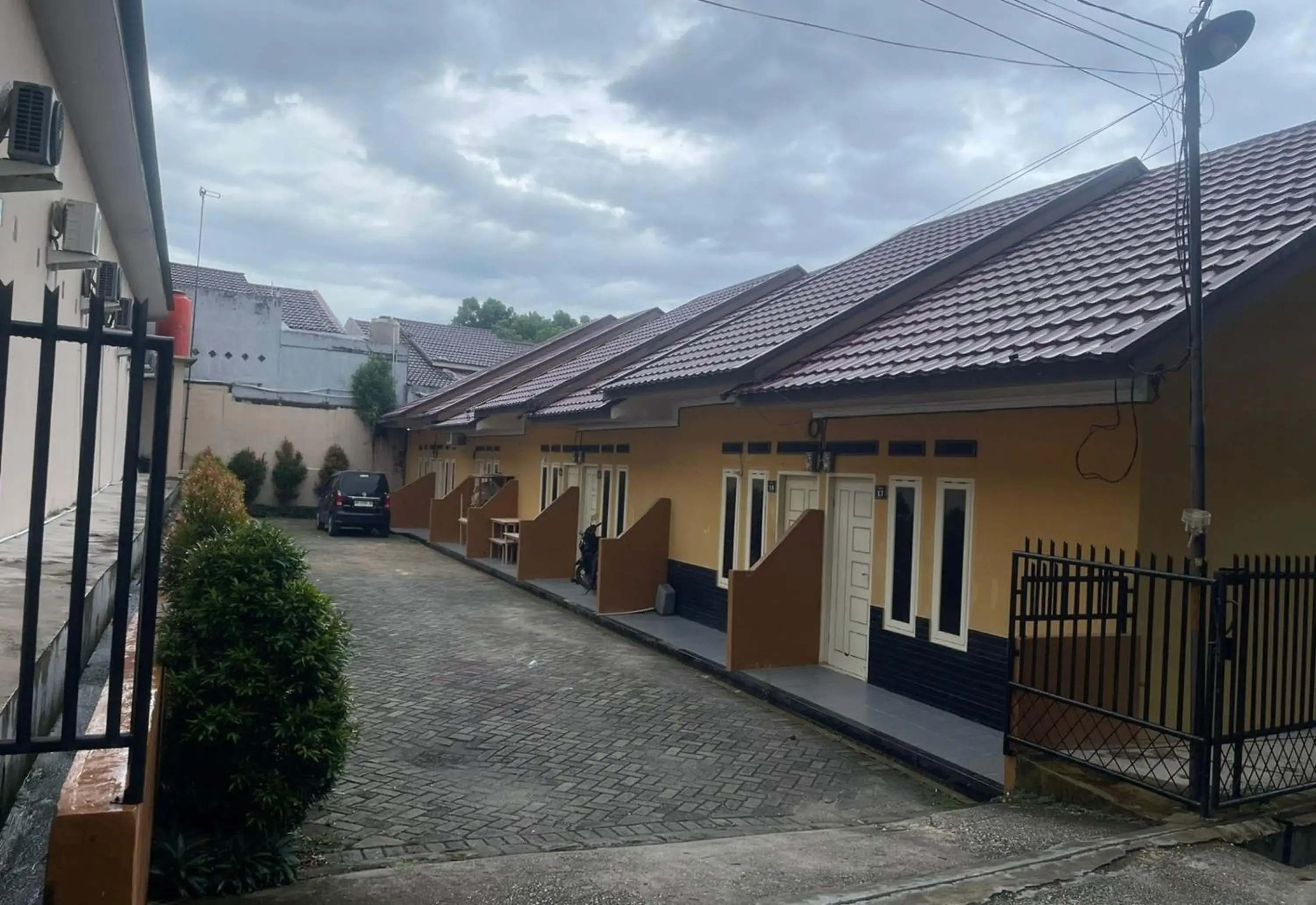 Hotel O Aksana Homestay SyariahNearWonderland Trik Art Hotel O Aksana Homestay SyariahNearWonderland Trik Art