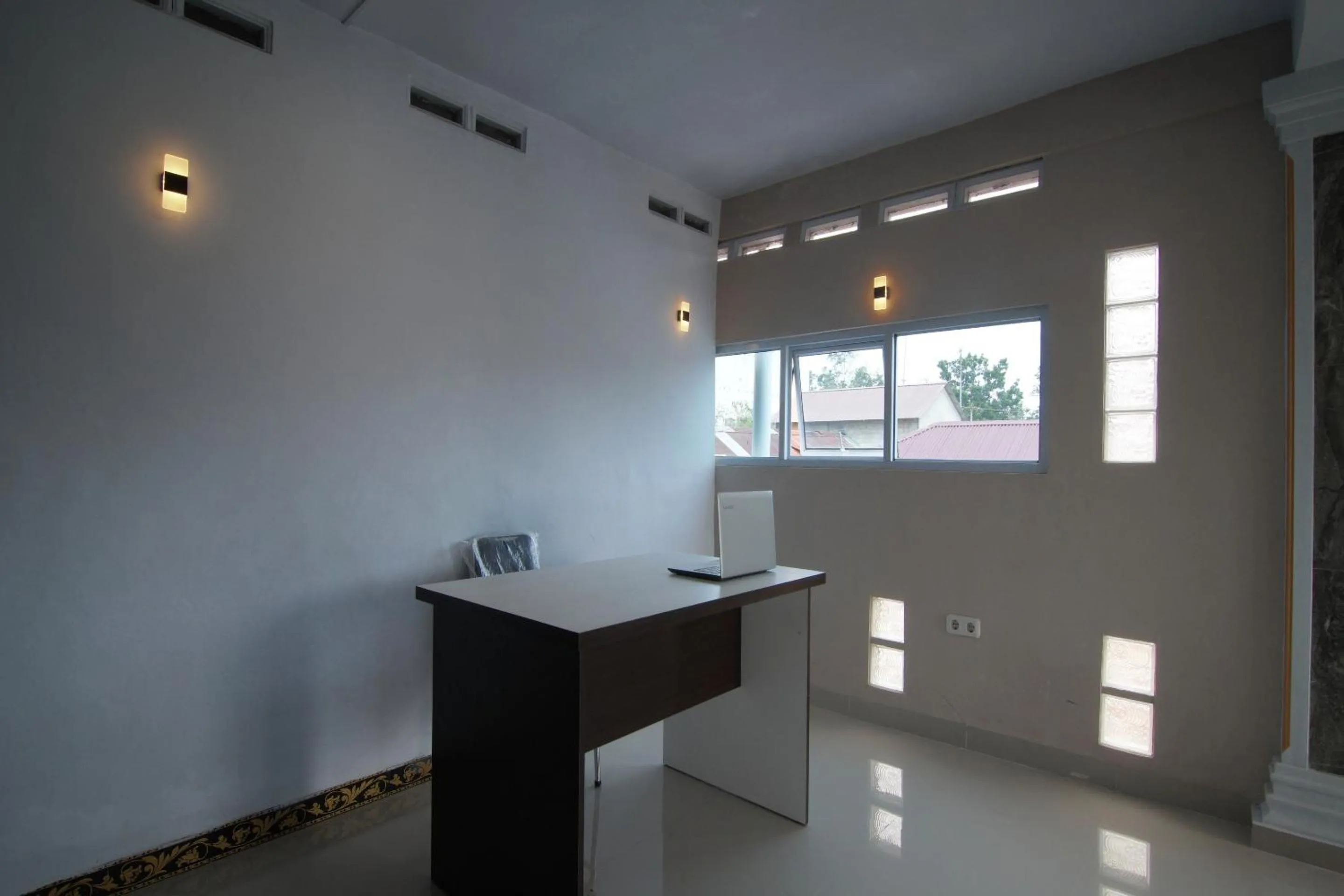 Lobby or reception in Hotel O Penginapan Naya Rita