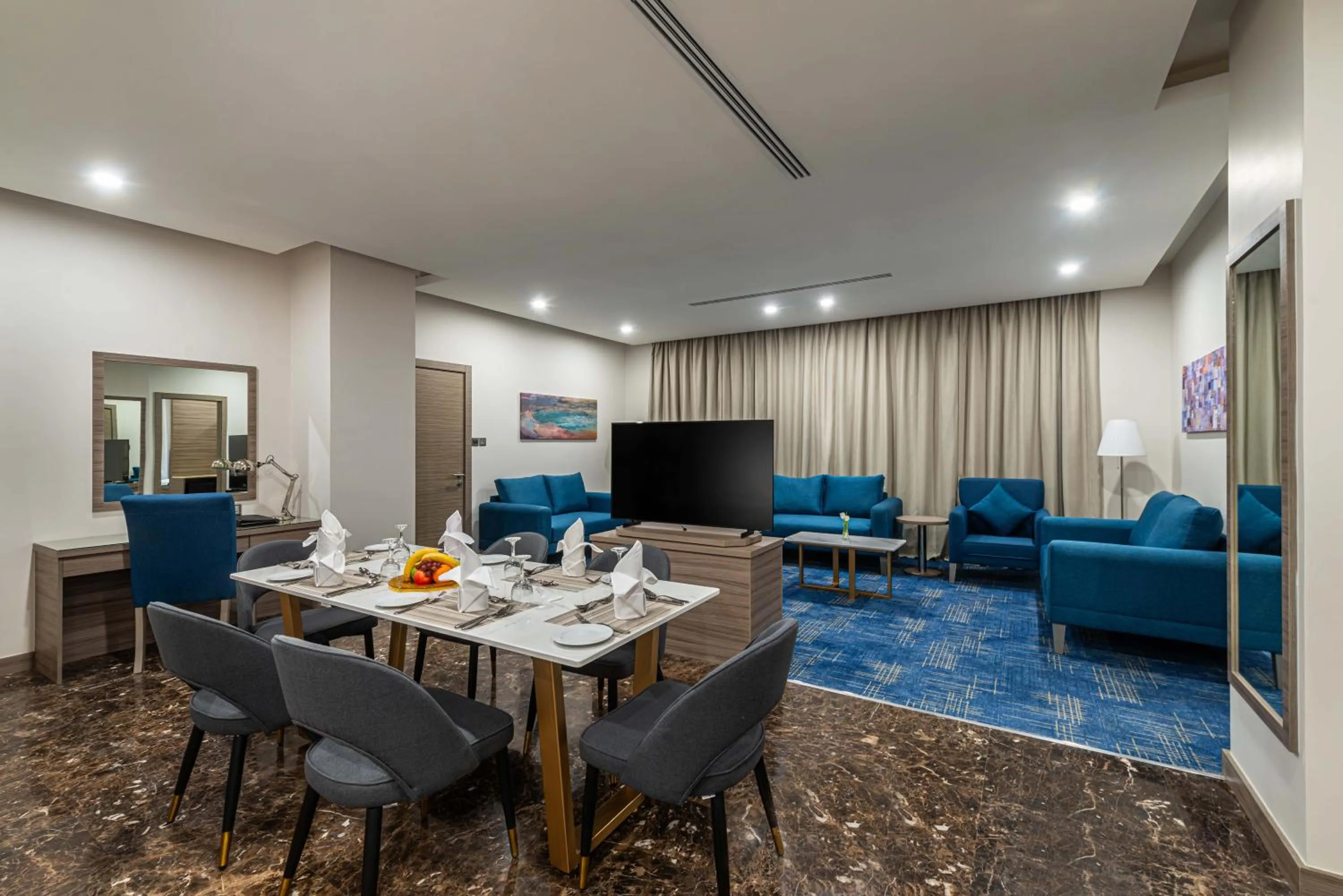 TV and multimedia in Best Western Plus Tabuk City Center