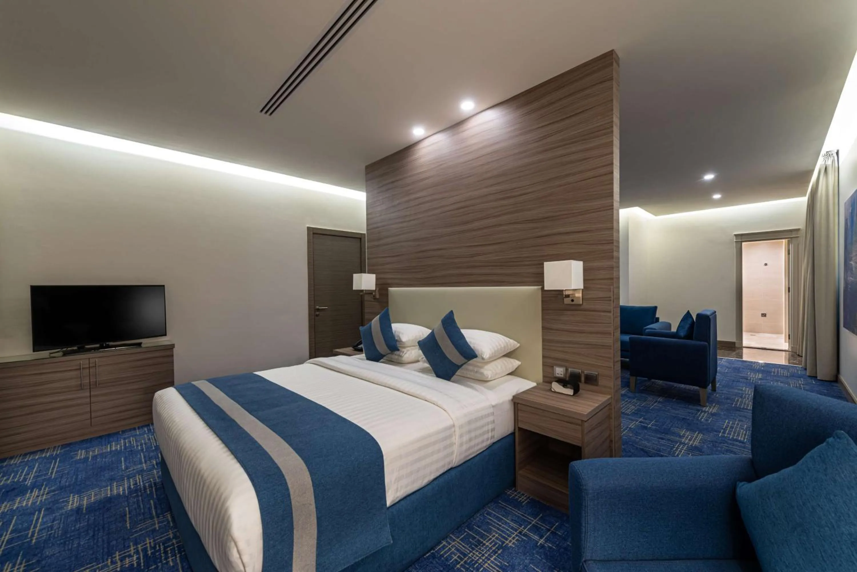 Photo of the whole room, Bed in Best Western Plus Tabuk City Center