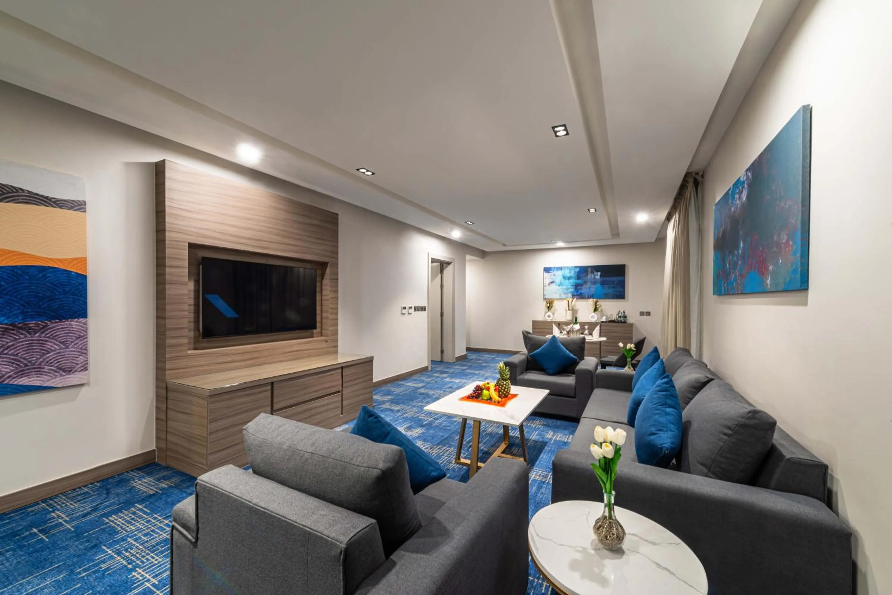 TV and multimedia in Best Western Plus Tabuk City Center