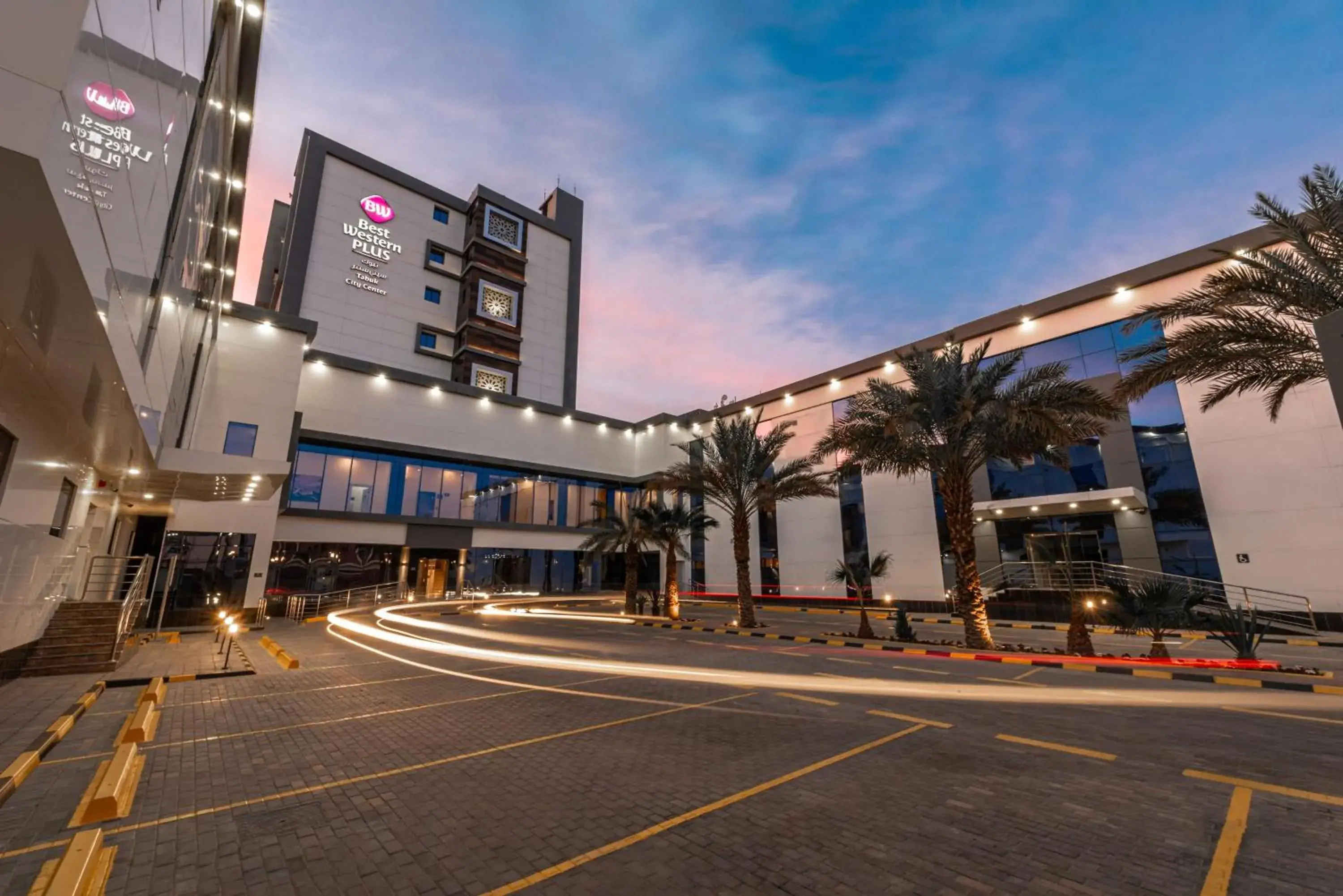 Property building in Best Western Plus Tabuk City Center Property building in Best Western Plus Tabuk City Center