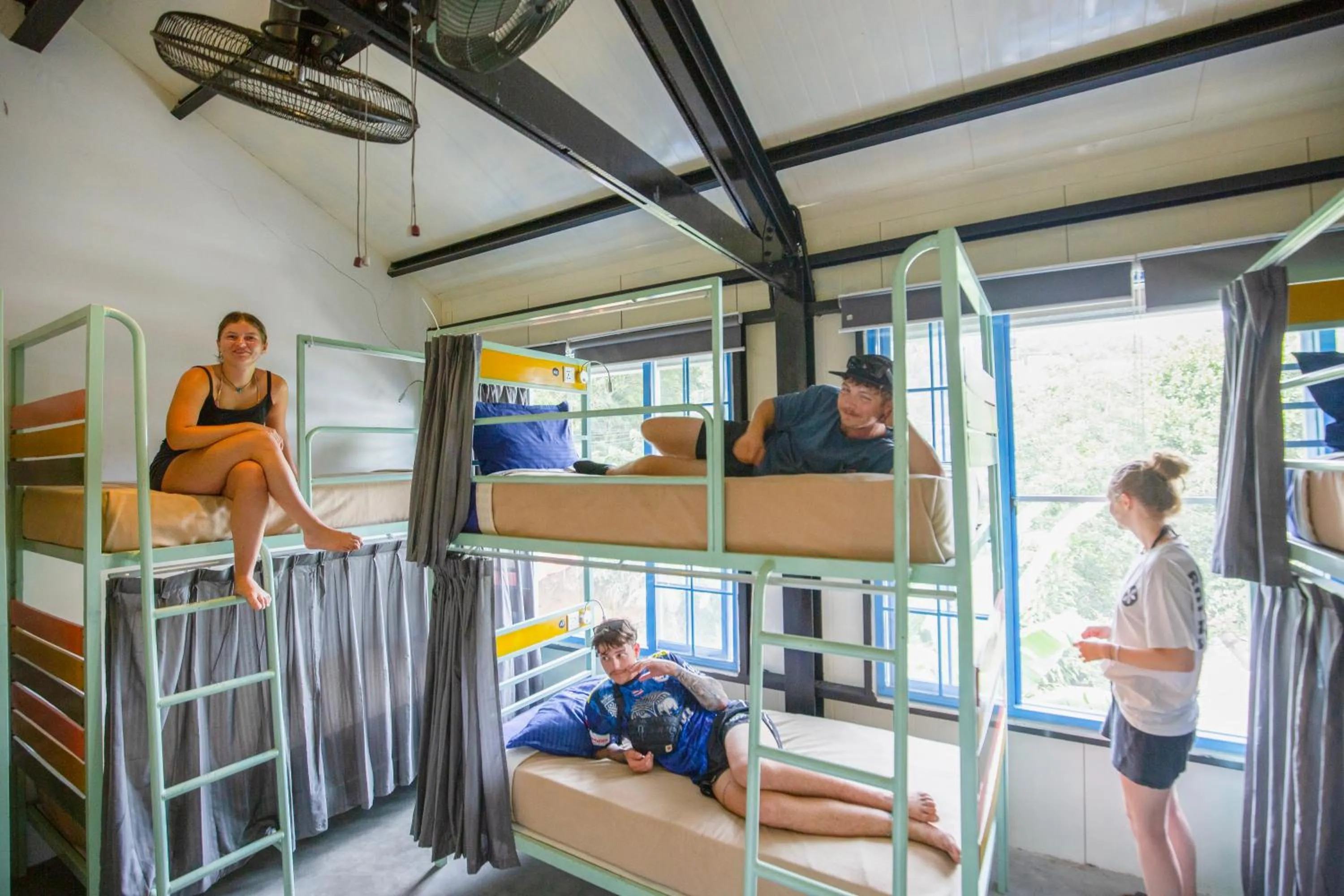 Hangover Hostels Ella