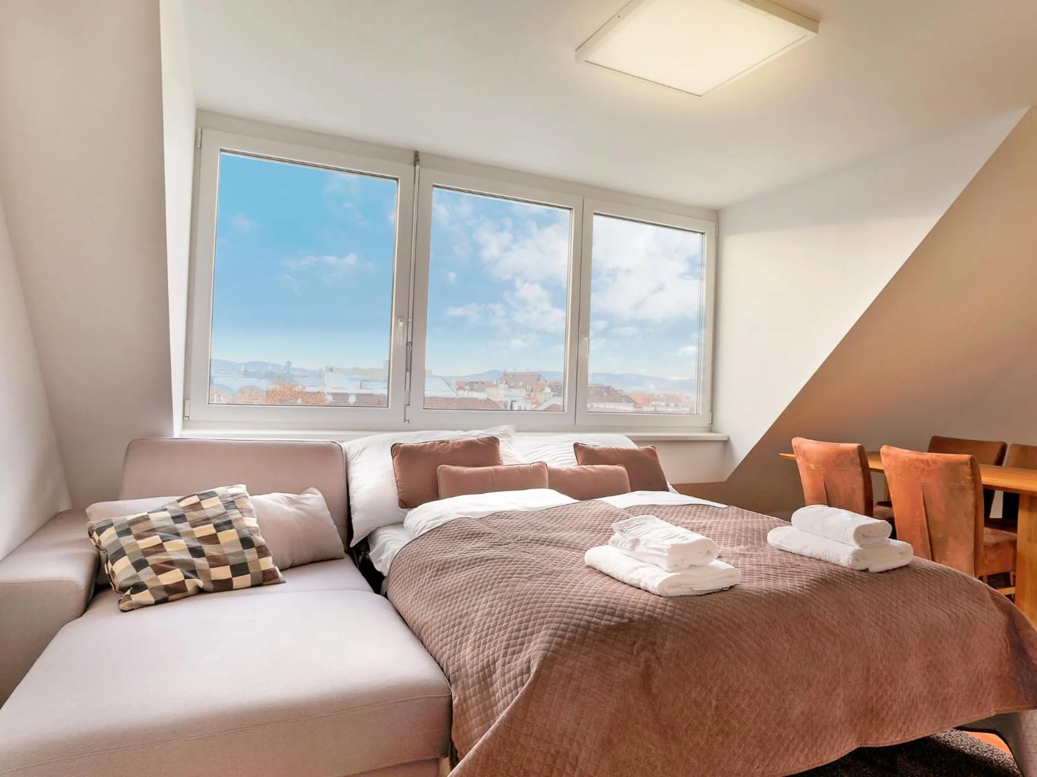 View (from property/room), Bed in Penthouse Apartments