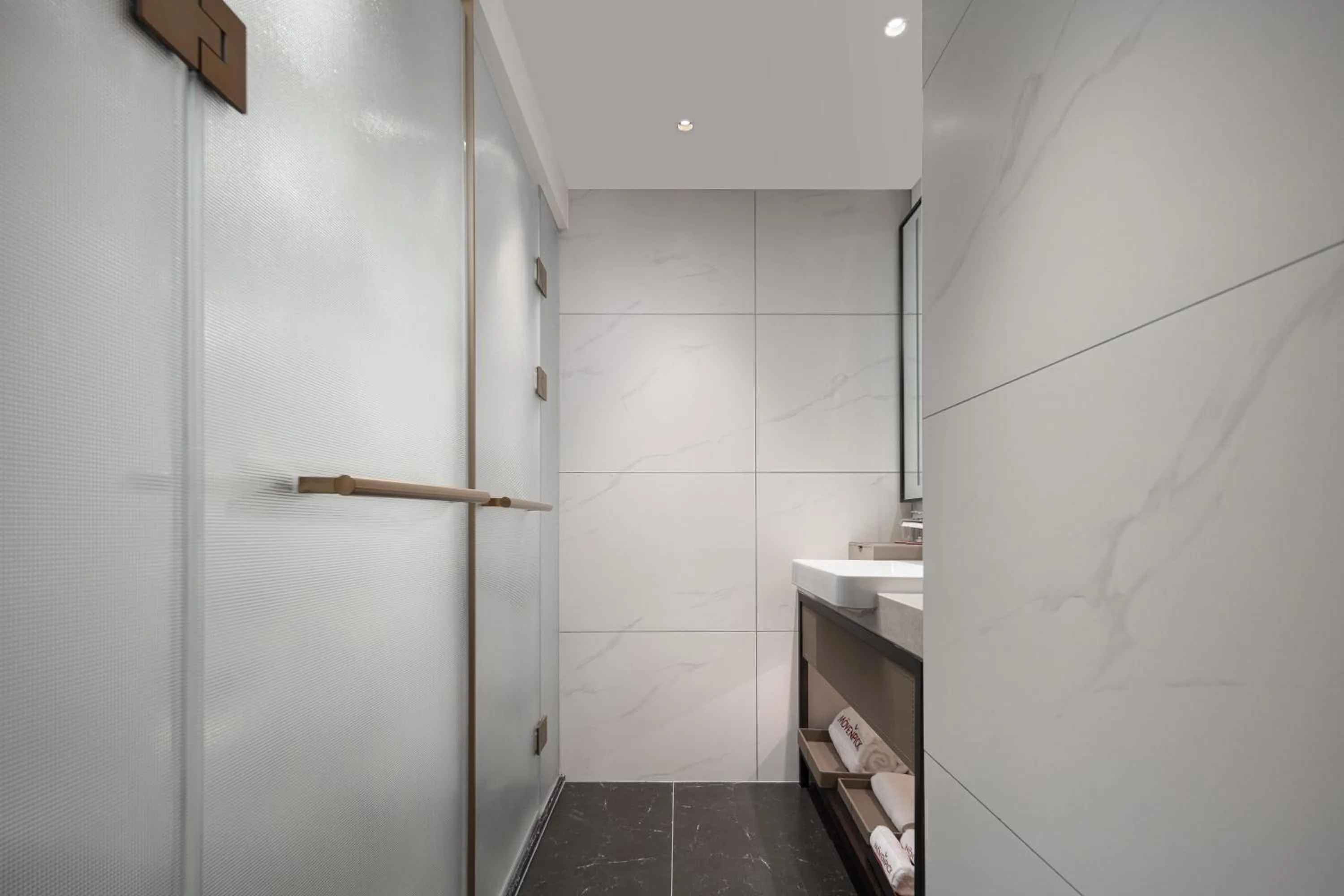 Mövenpick by Accor Binjiang Nanjing