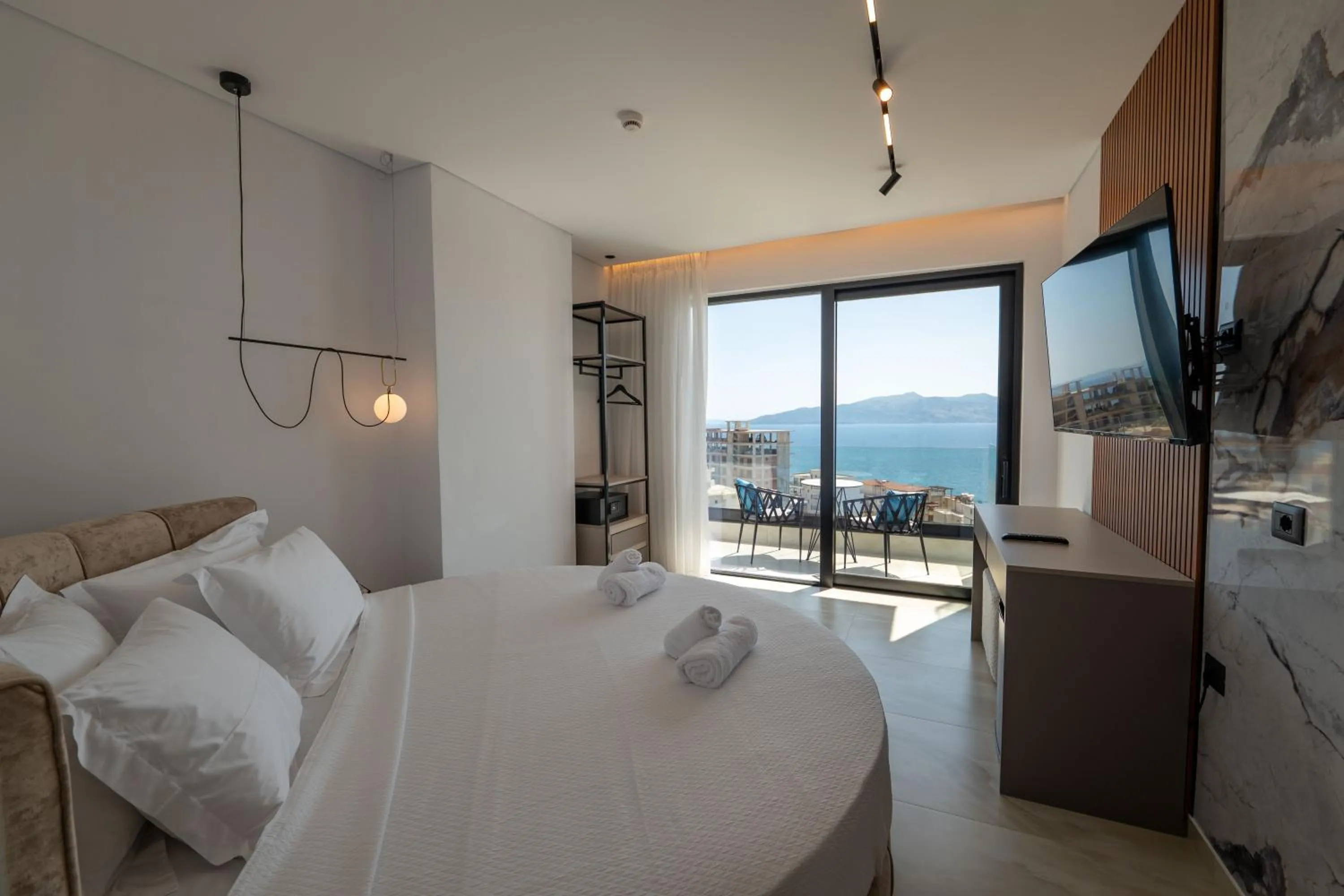 Litan Hotel