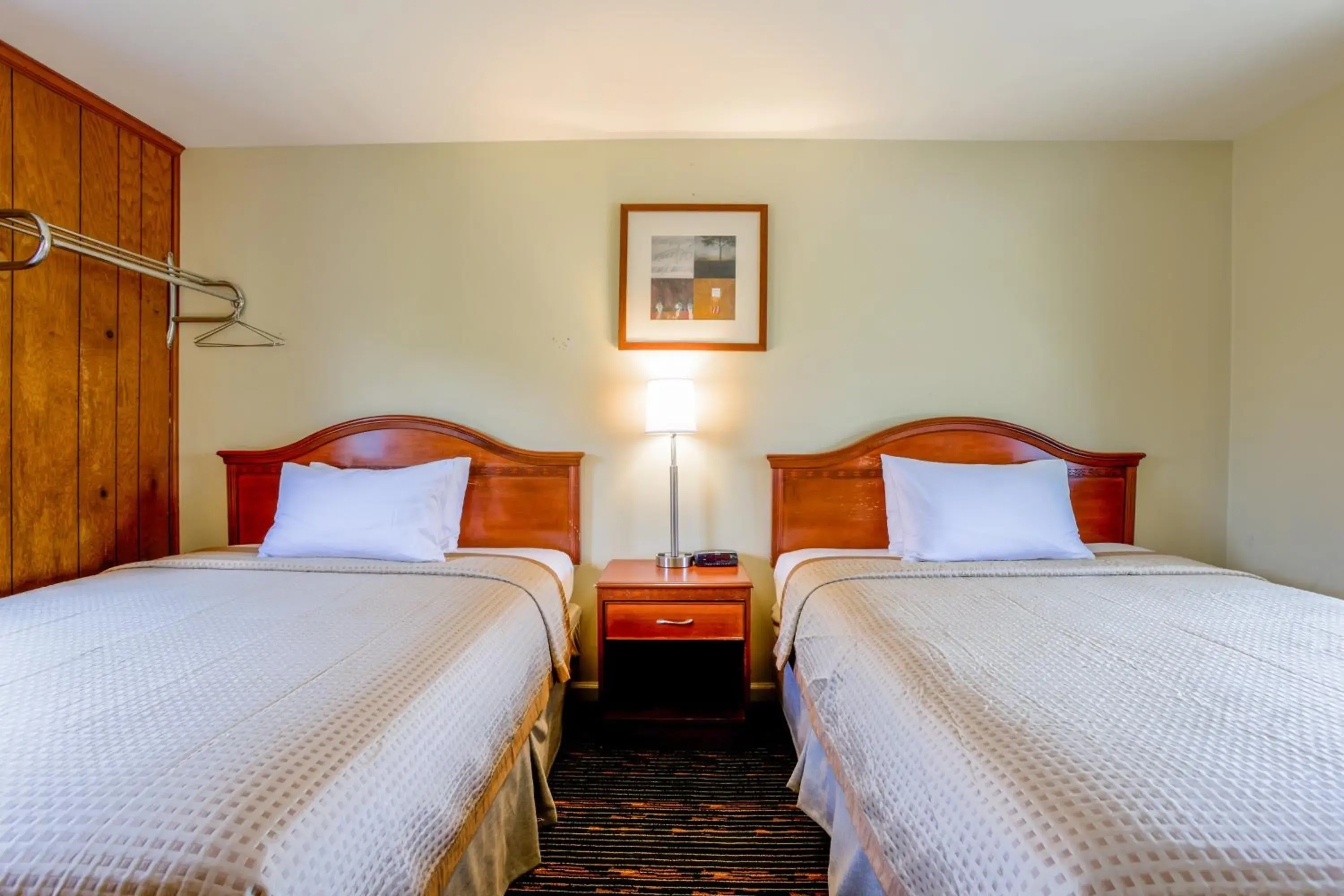 Bedroom, Bed in Relax Inn By OYO Natural Bridge I-81 Bedroom, Bed in Relax Inn By OYO Natural Bridge I-81