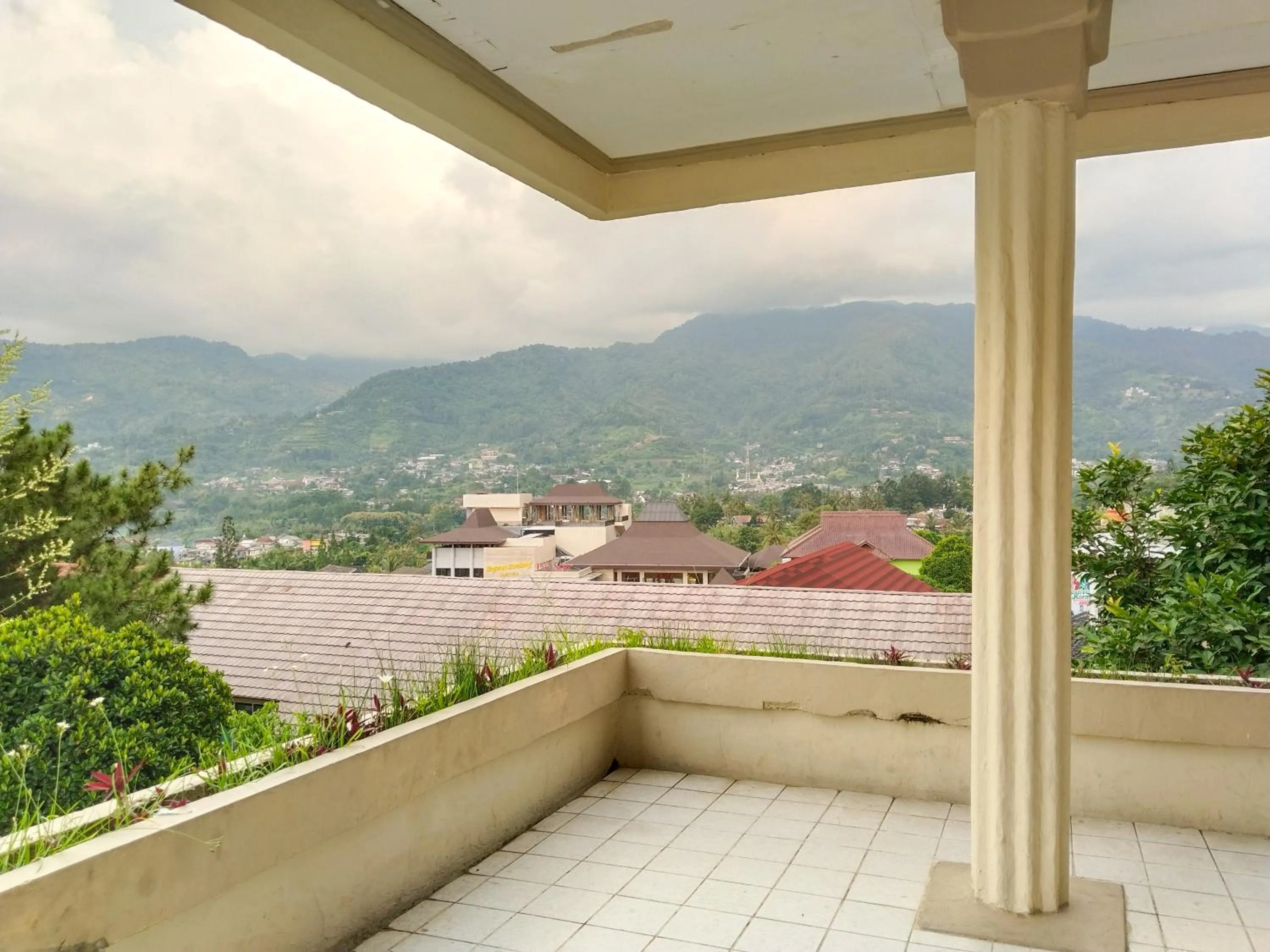 Hotel New Gondangdia Powered by Cocotel