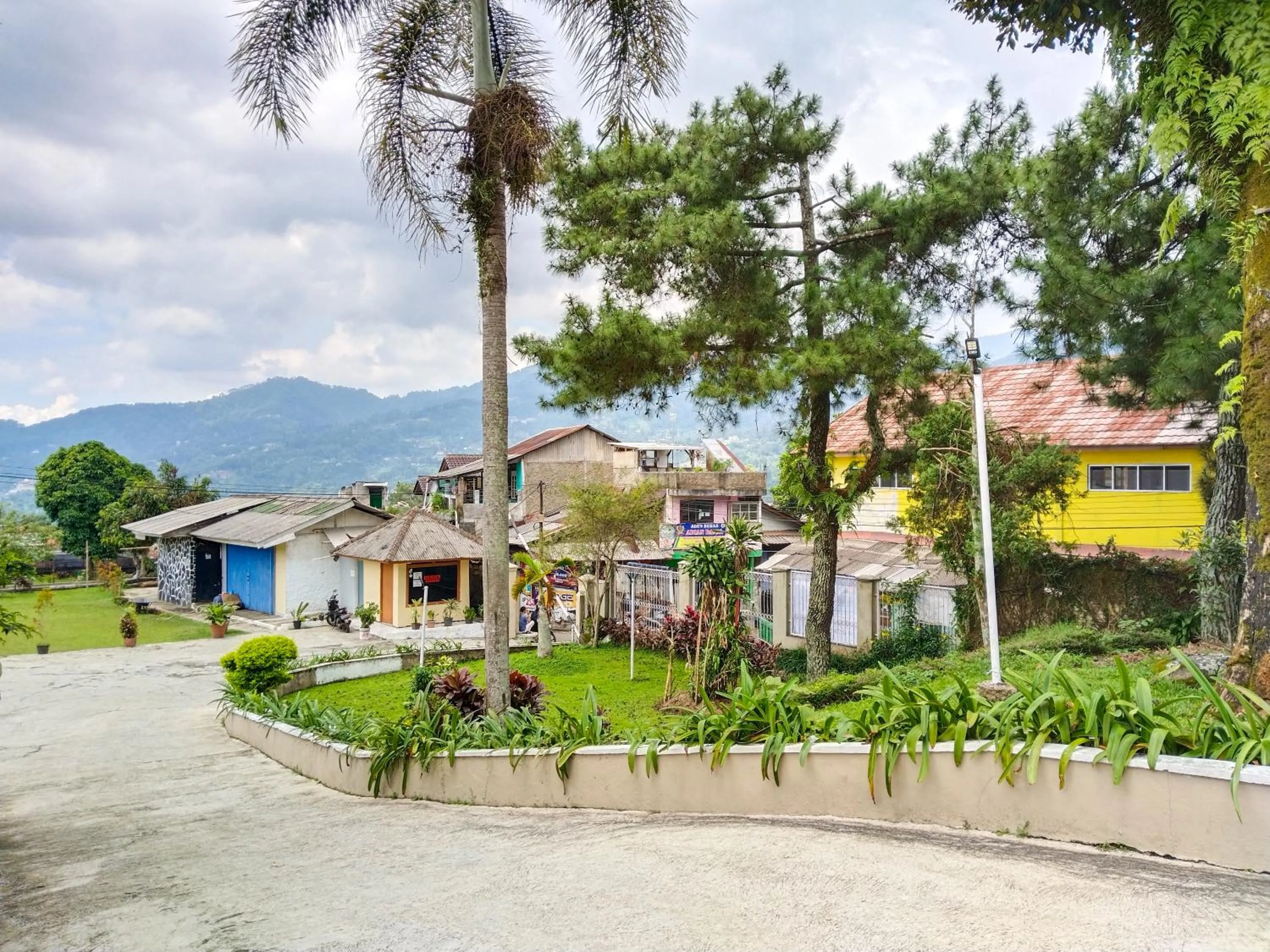 Hotel New Gondangdia Powered by Cocotel