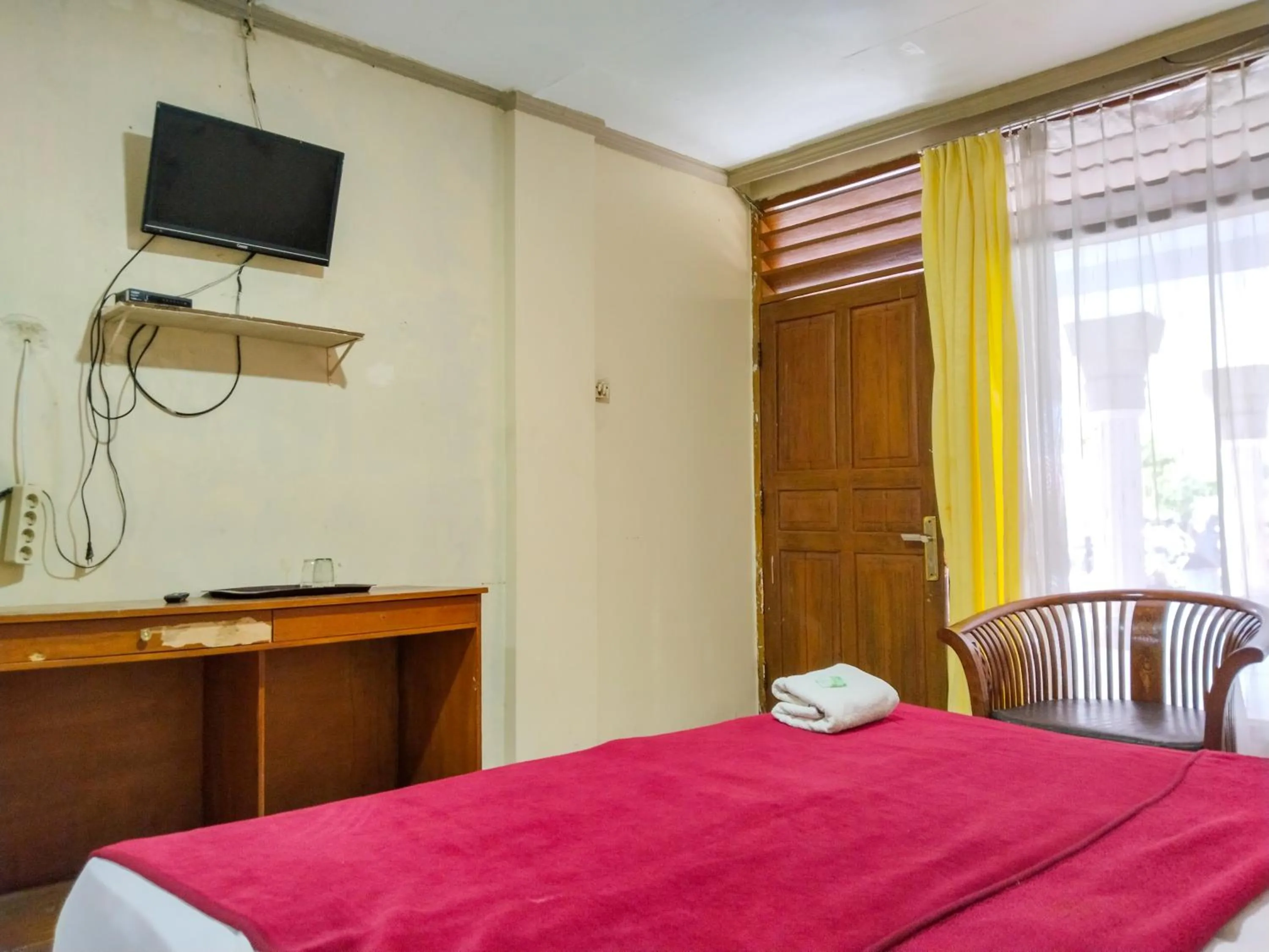 Bed in Hotel New Gondangdia Powered by Cocotel