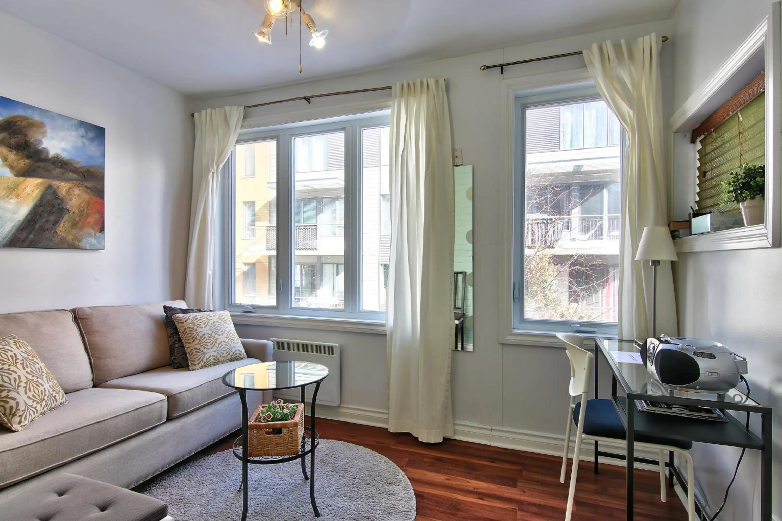 Living room in Apartment et Studio montreal