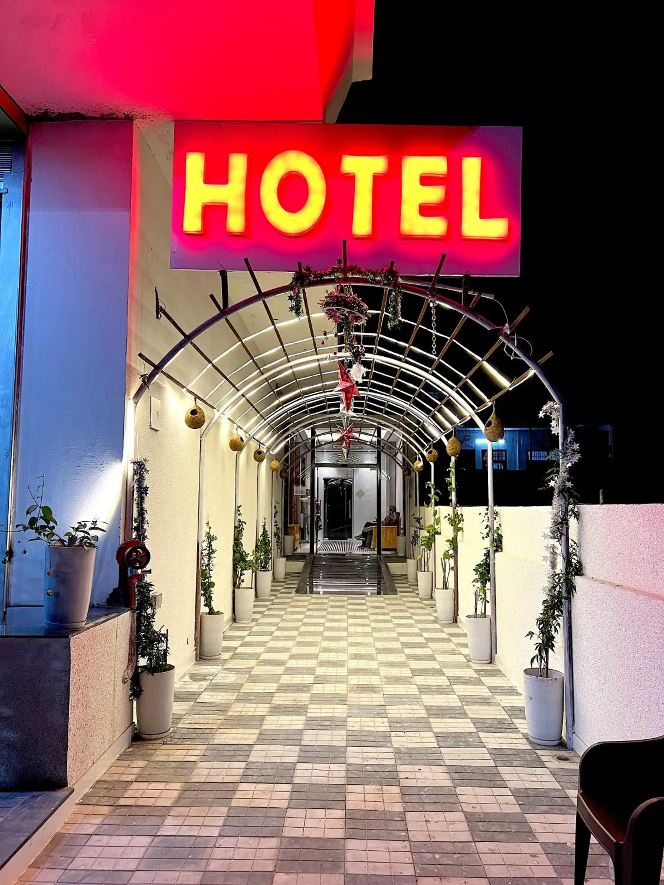 Facade/entrance in The Land Sand Hotel Facade/entrance in The Land Sand Hotel