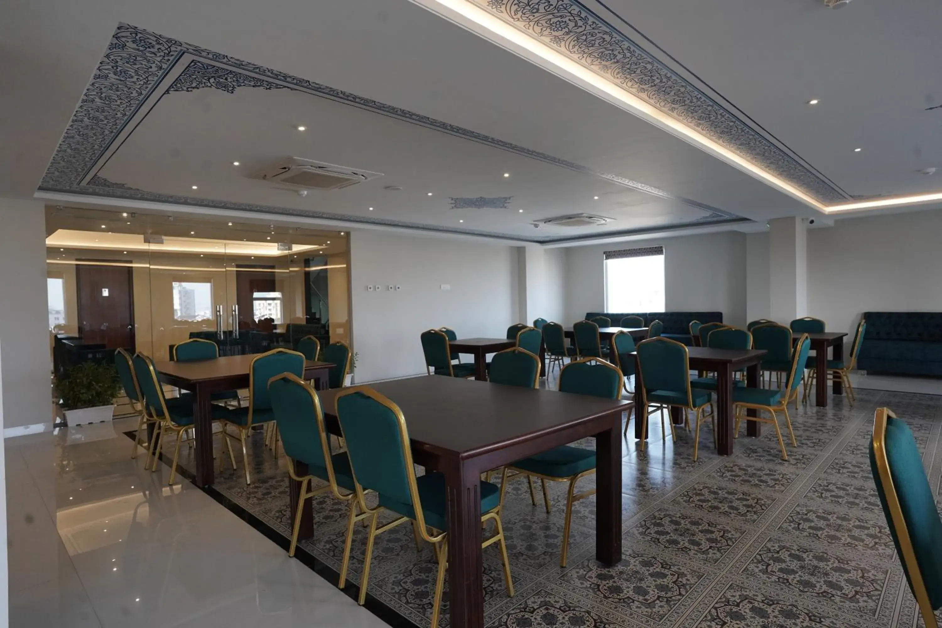 The Land Sand Hotel The Land Sand Hotel