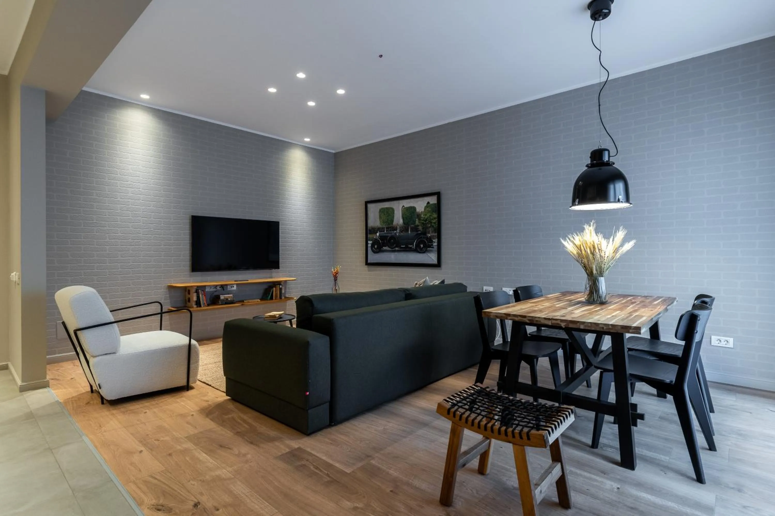 Living room in Maison Bucarest Apartments by Olala Homes