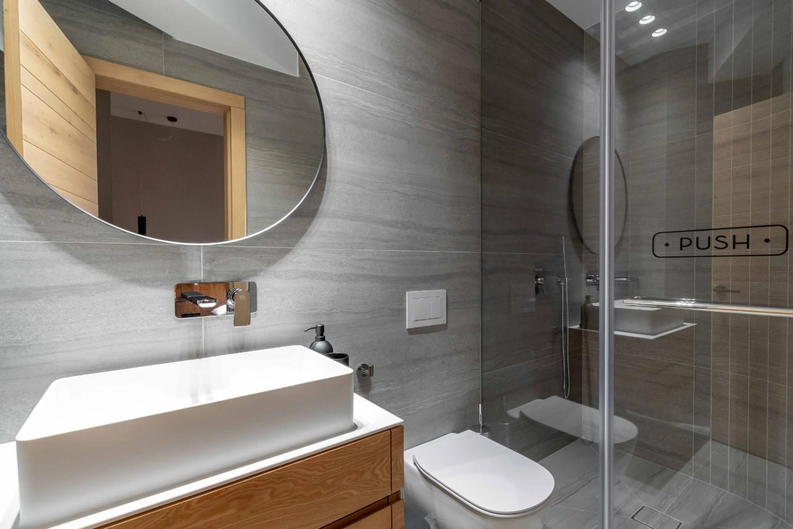Bathroom in Maison Bucarest Apartments by Olala Homes