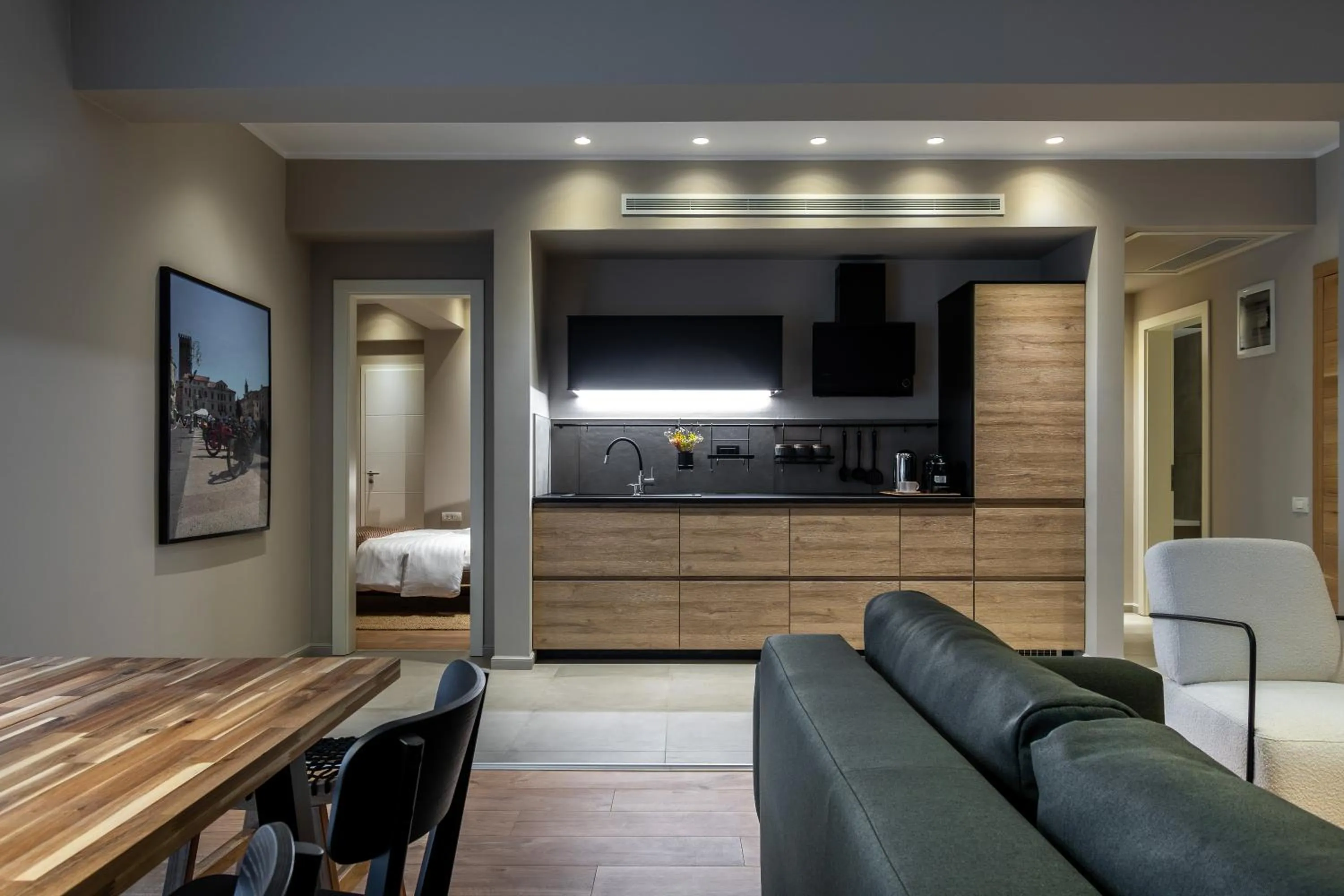 Kitchen or kitchenette in Maison Bucarest Apartments by Olala Homes