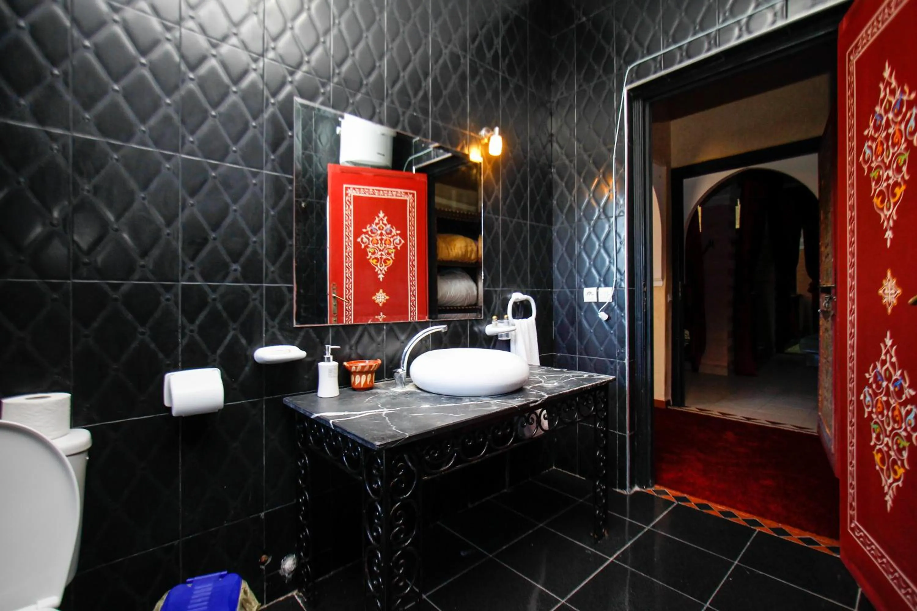 Bathroom in Kasbah Ait Oumghar
