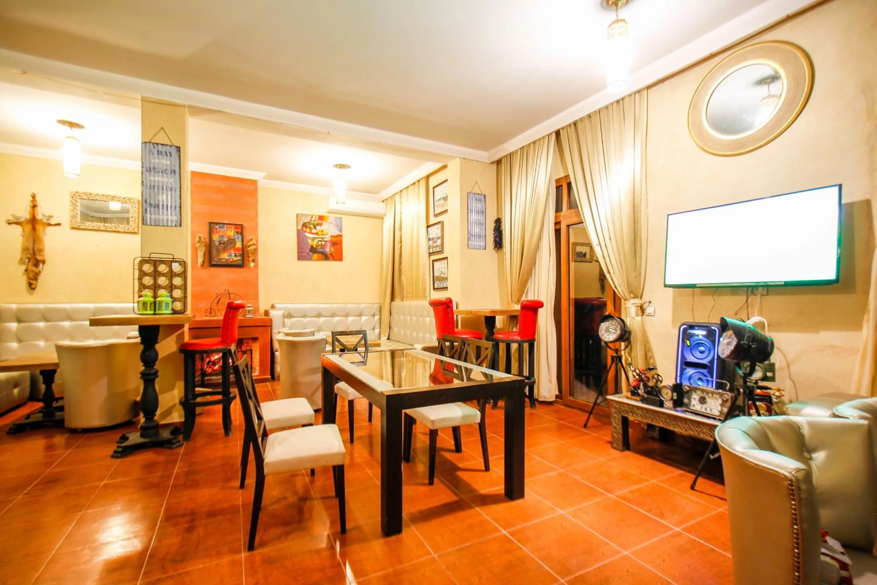 Lounge or bar in Kasbah Ait Oumghar