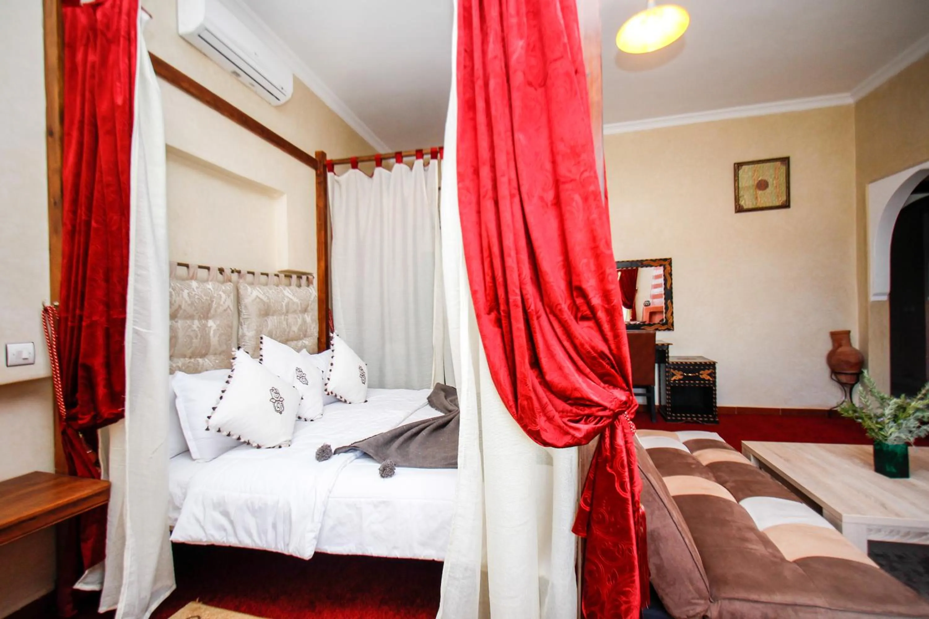 Bed in Kasbah Ait Oumghar