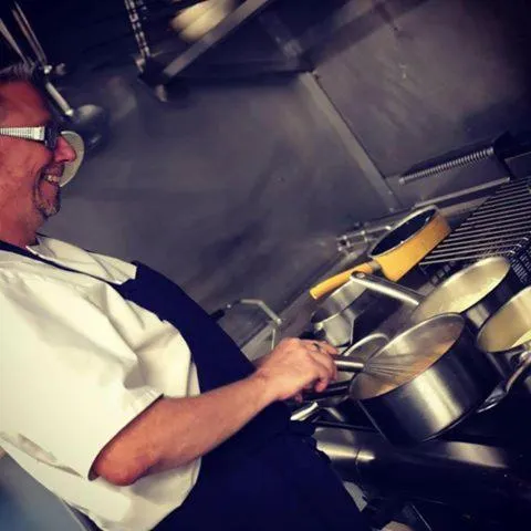 Staff in Hôtel de la Paix