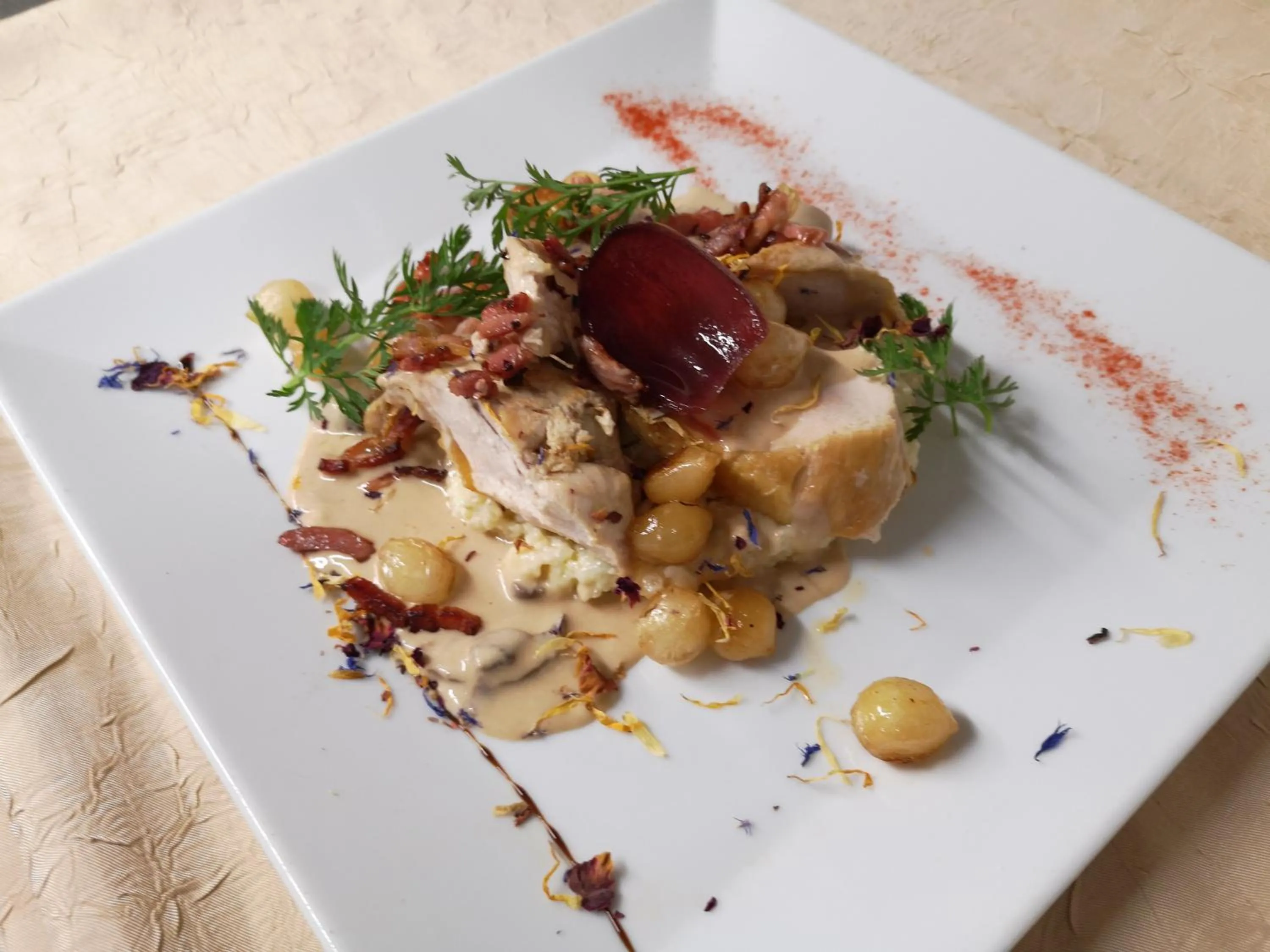 Food in Hôtel de la Paix