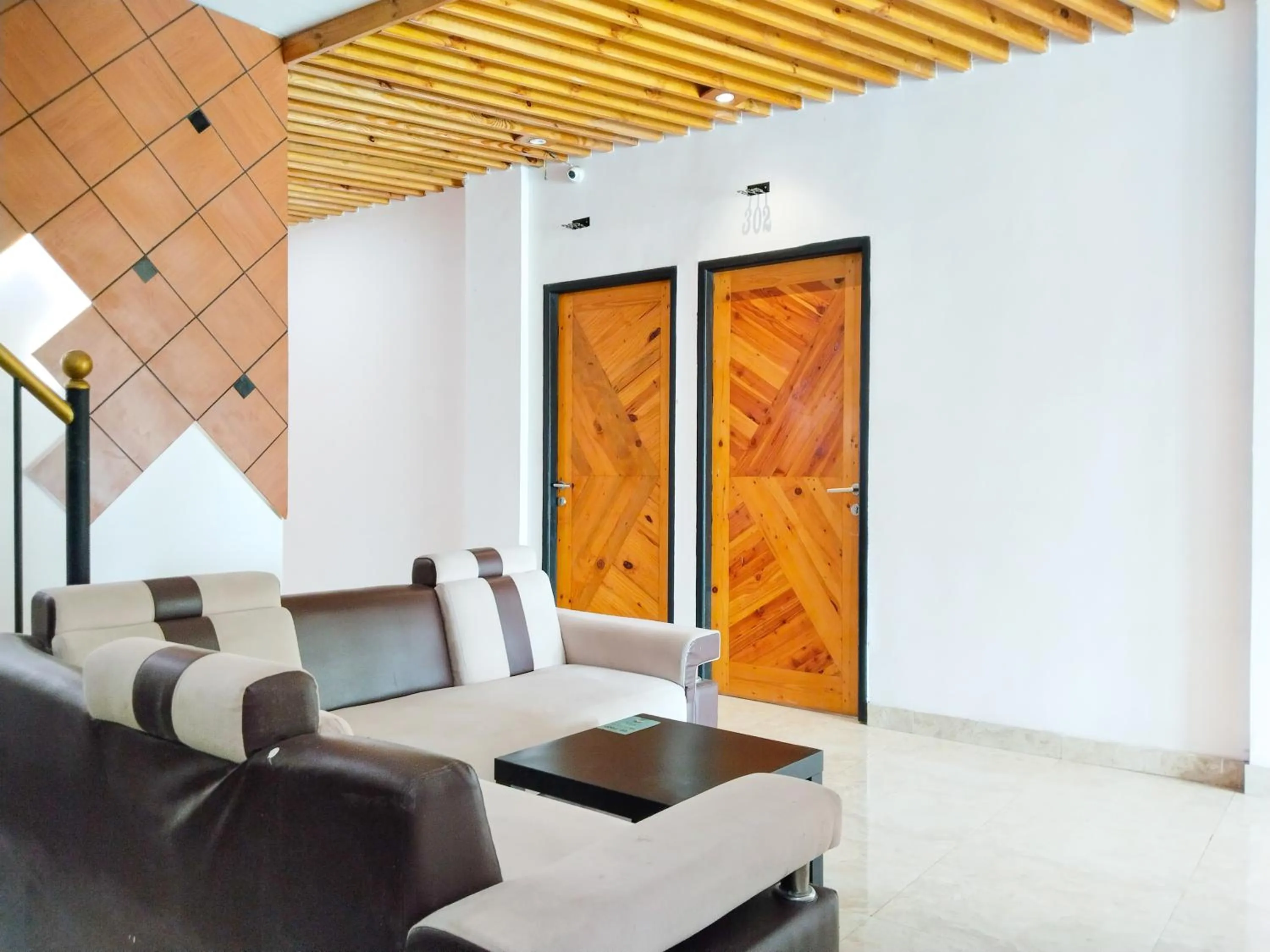 Yayah Guest House Syariah by Cocotel