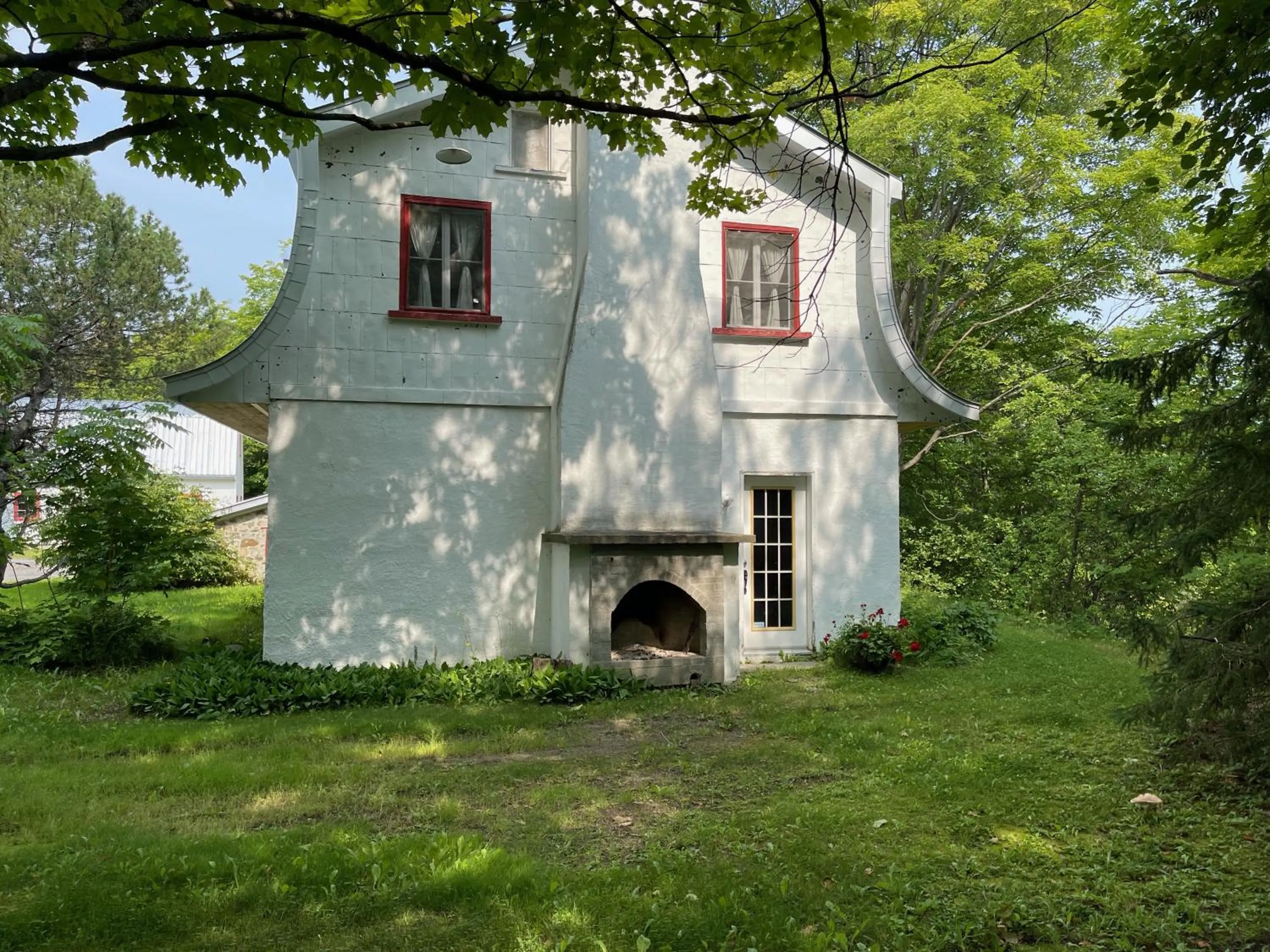 Property building in Le Clos des Brumes
