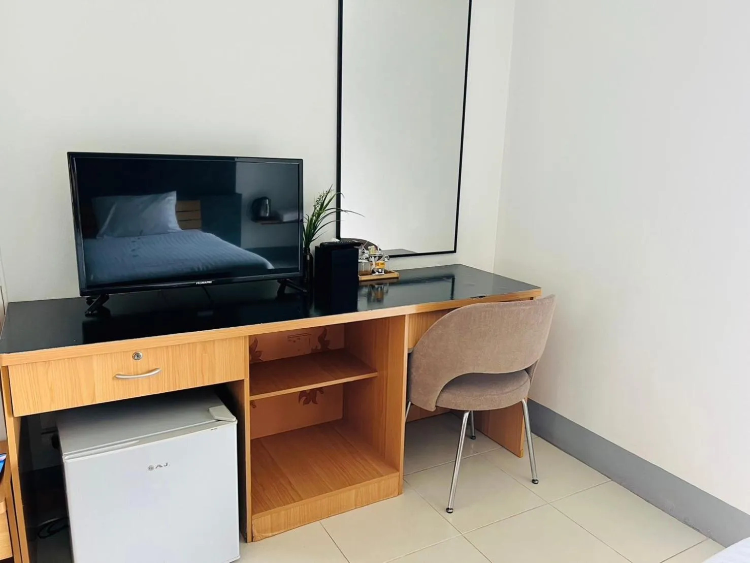 TV and multimedia in Pilatus Apartment