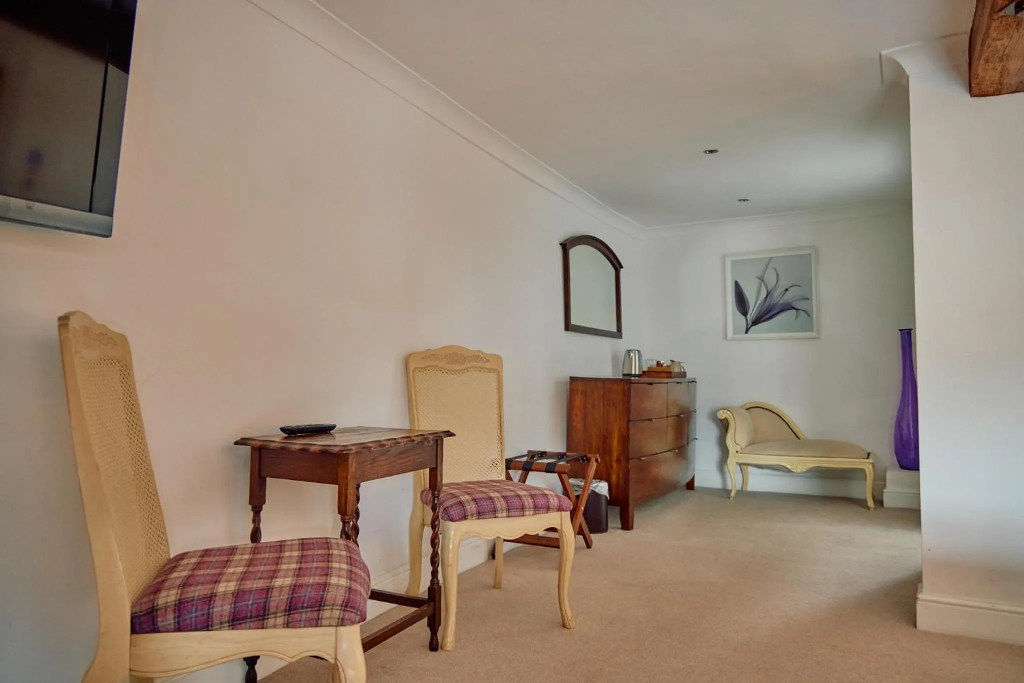 Bedroom in The Pennine Inn
