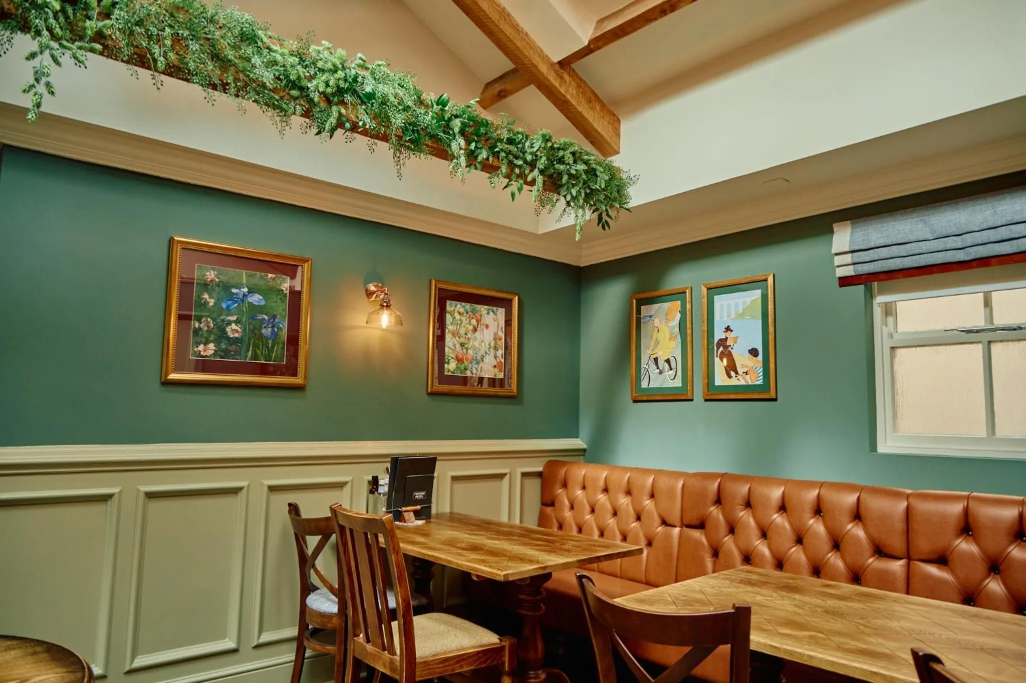 Restaurant/places to eat in The Pennine Inn