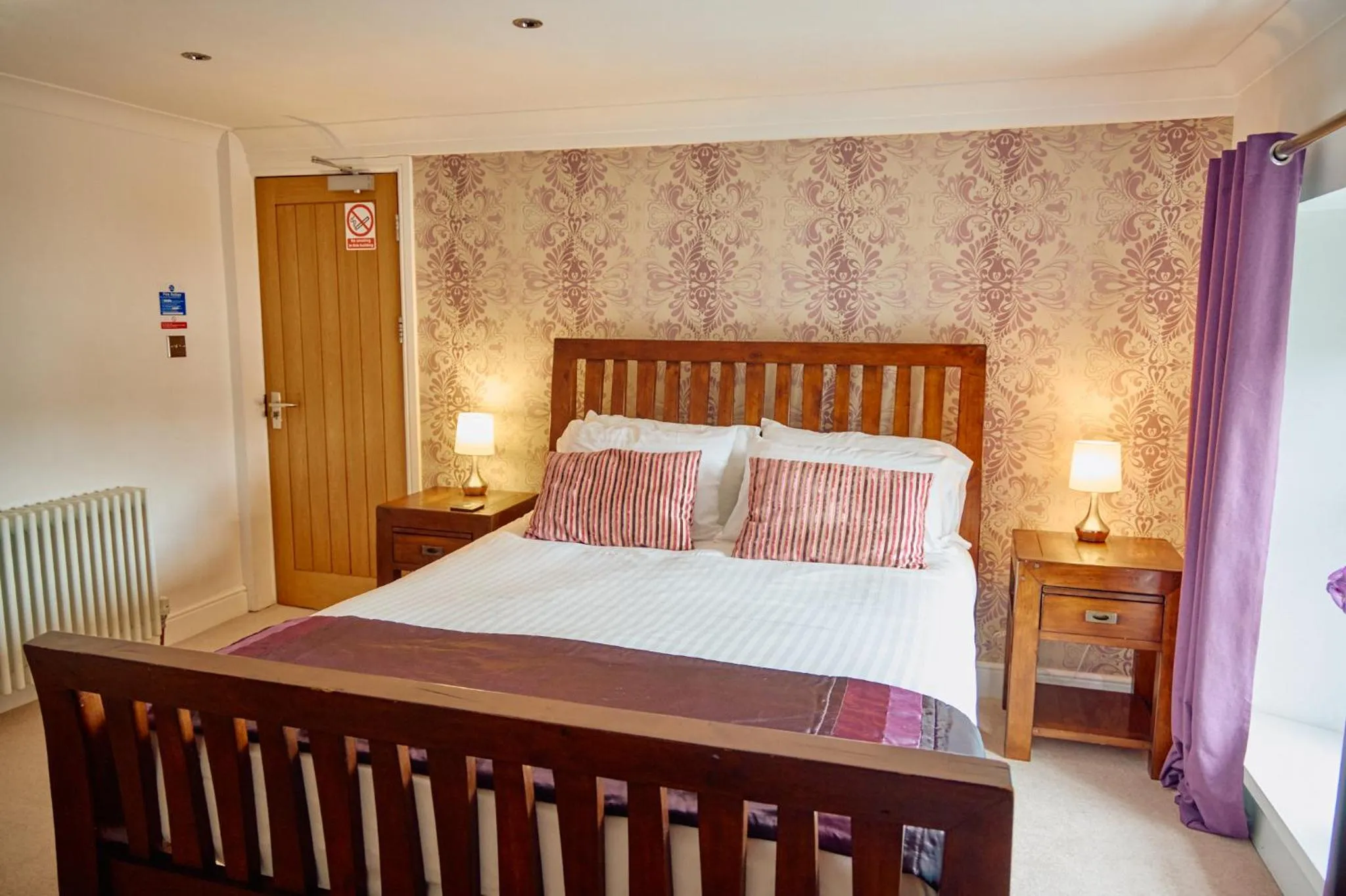 Bedroom in The Pennine Inn