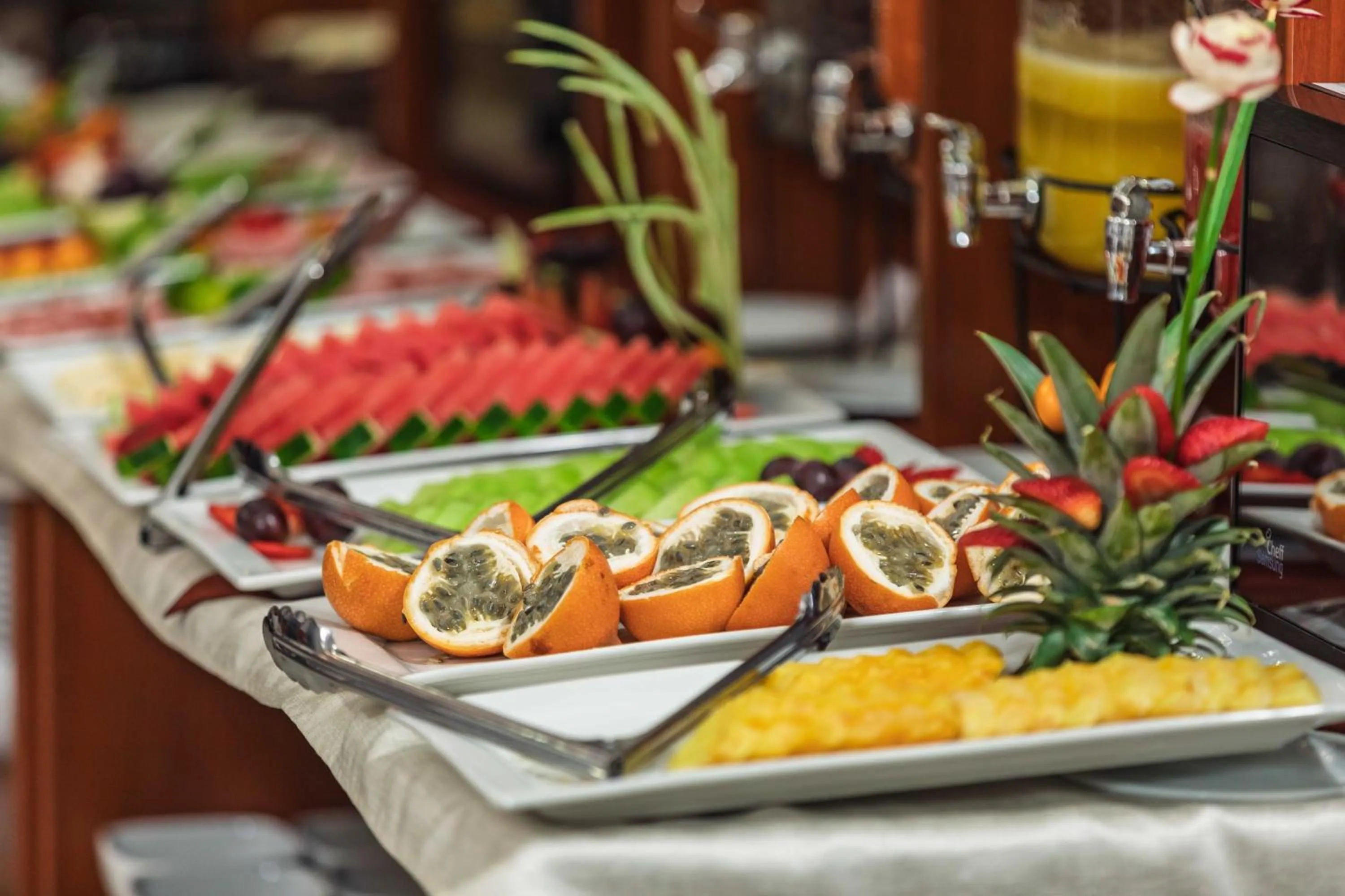 Buffet breakfast in Quechua Hotel Cusco